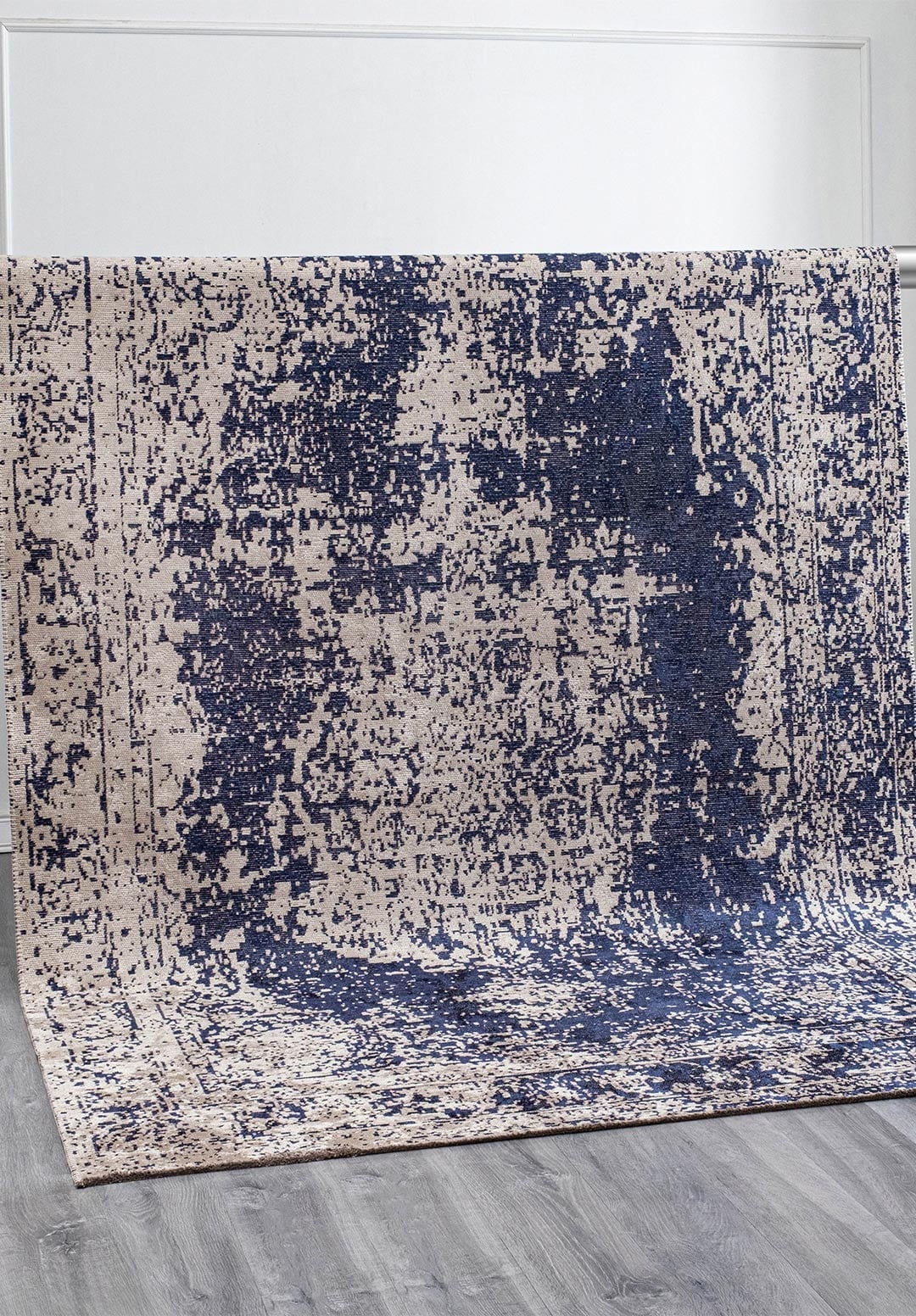MEDALLION BEIGE - DARK NAVY RUG - 4