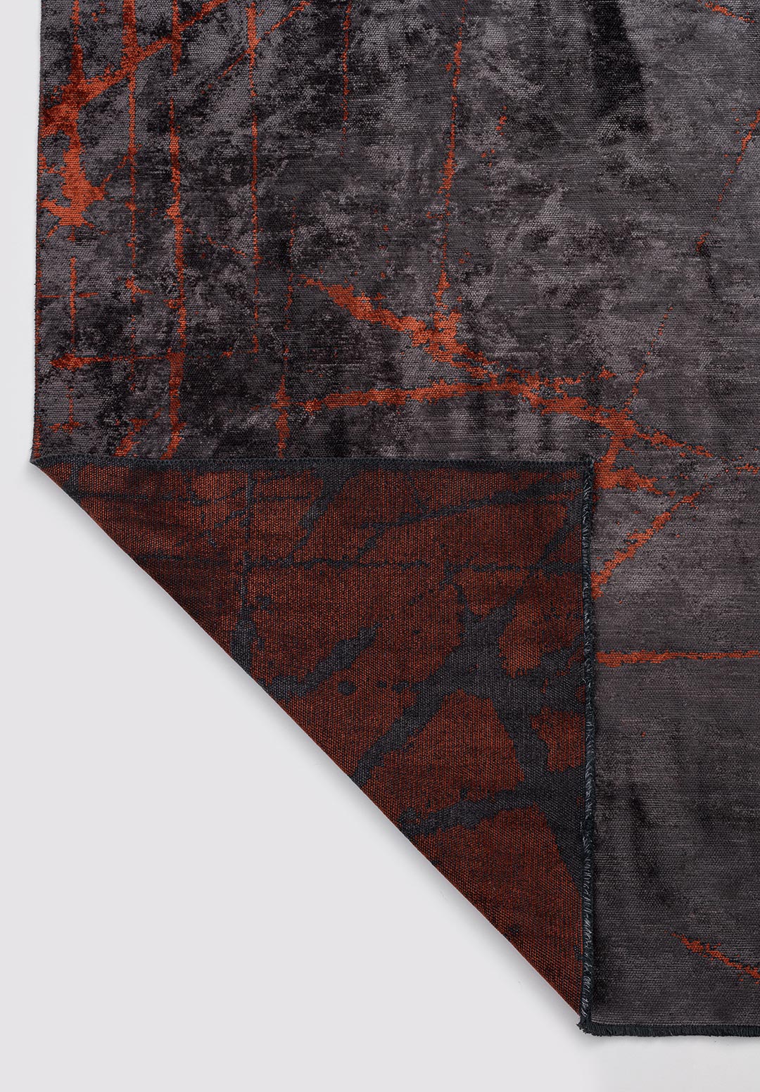 CRACK DARK TERRA - CHARCOAL RUG - 3