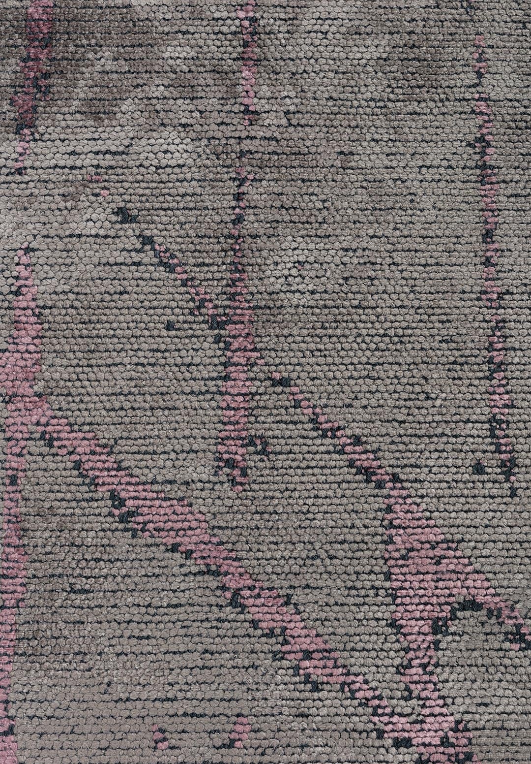 CRACK DAMSON - GREY RUG - 5