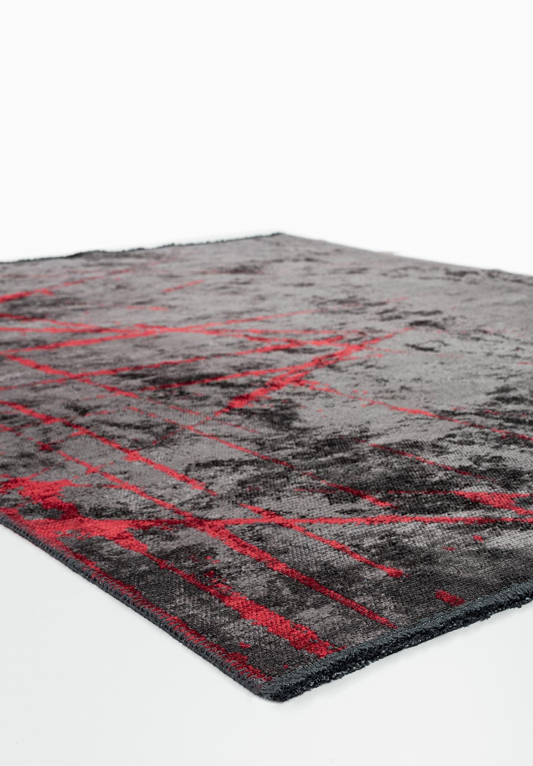 CRACK RED - CHARCOAL RUG - 4