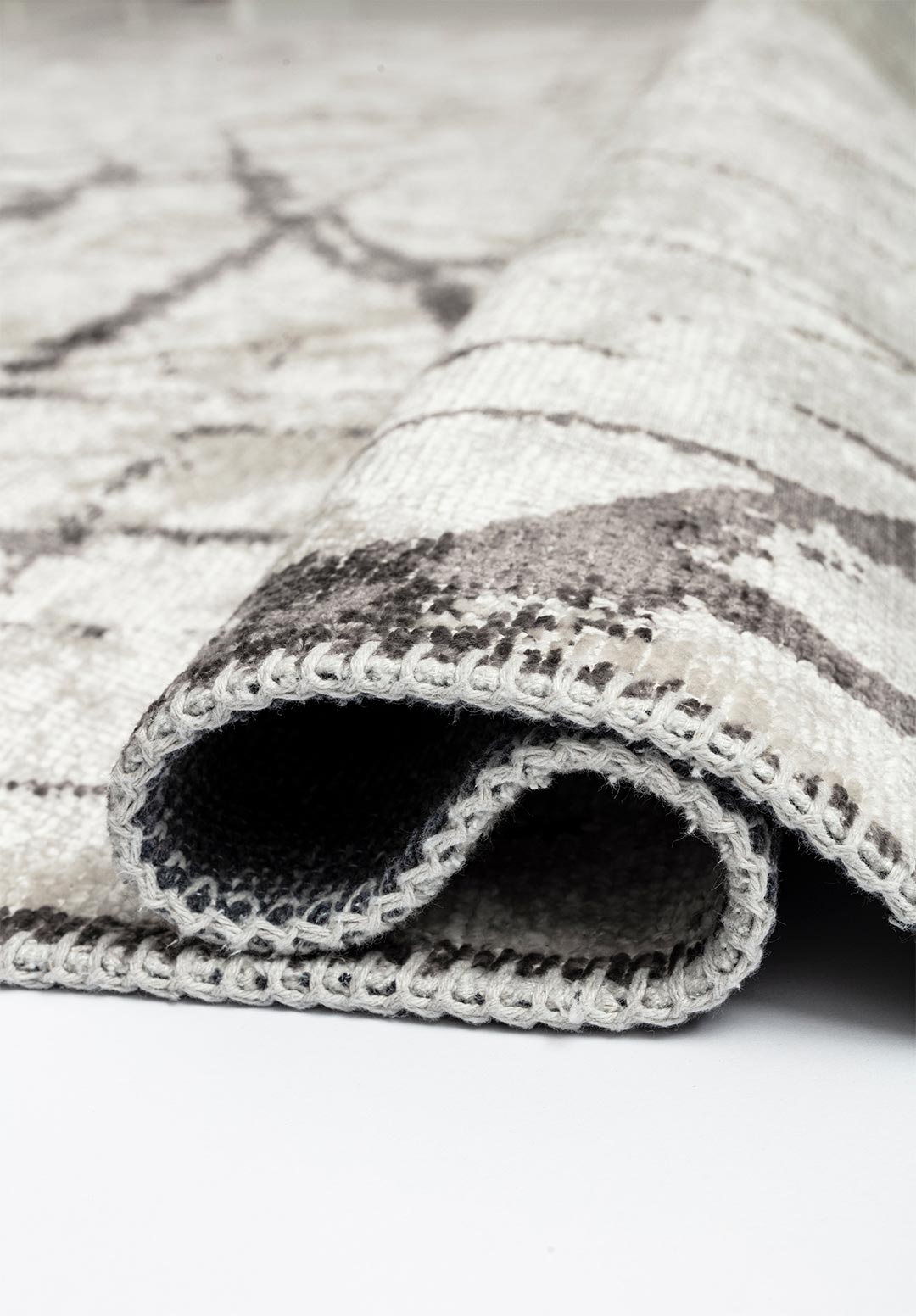 CRACK DARK GREY - ECRU RUG - 2