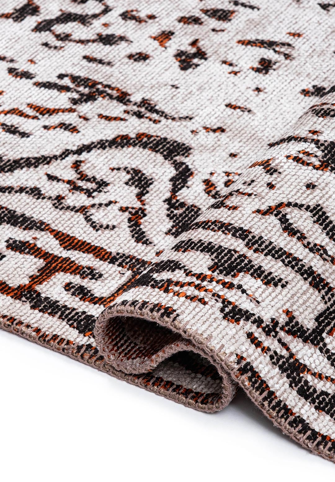GORDION BLACK - RUST - BONE RUG - 2