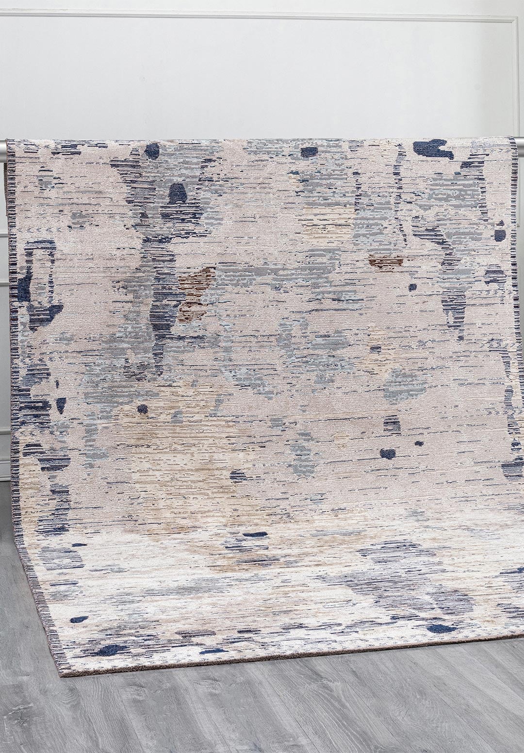 RIMA WHITE - BEIGE - BLUE - DARK NAVY - DARK BROWN RUG - 4