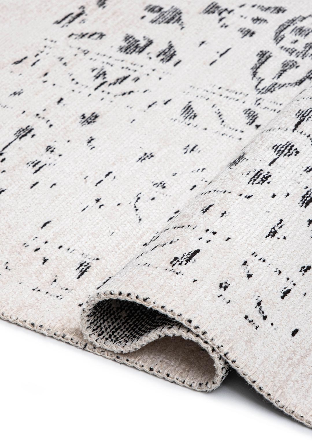 SCRIPT BLACK - ECRU RUG - 2