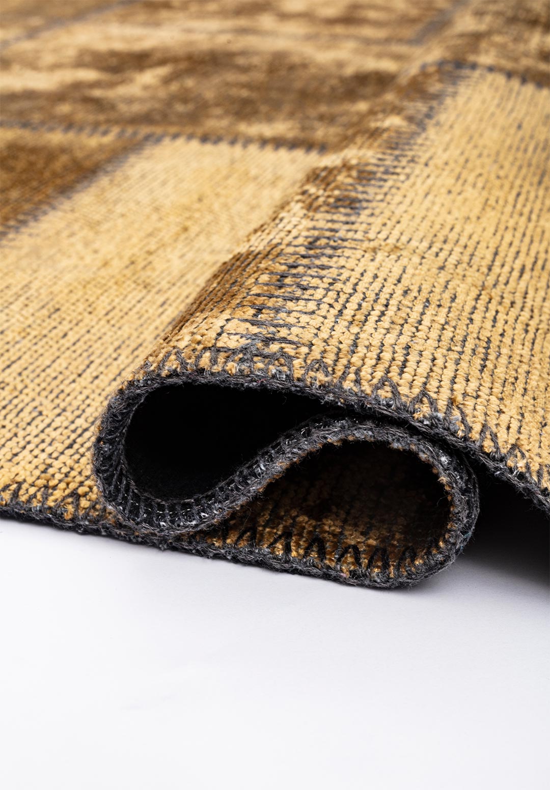 PATCH GOLD RUG - 2