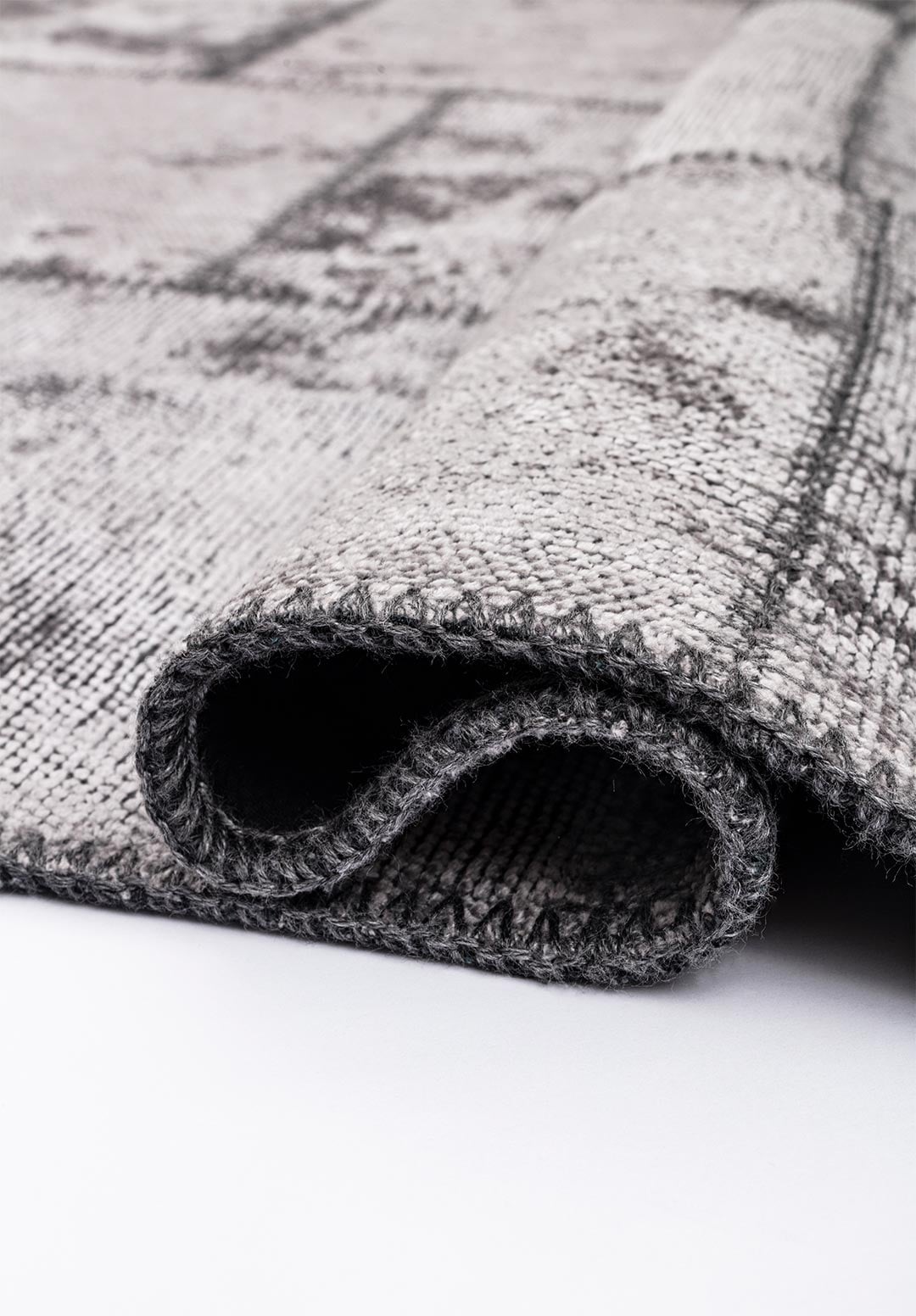 PATCH LIGHT GREY RUG - 2