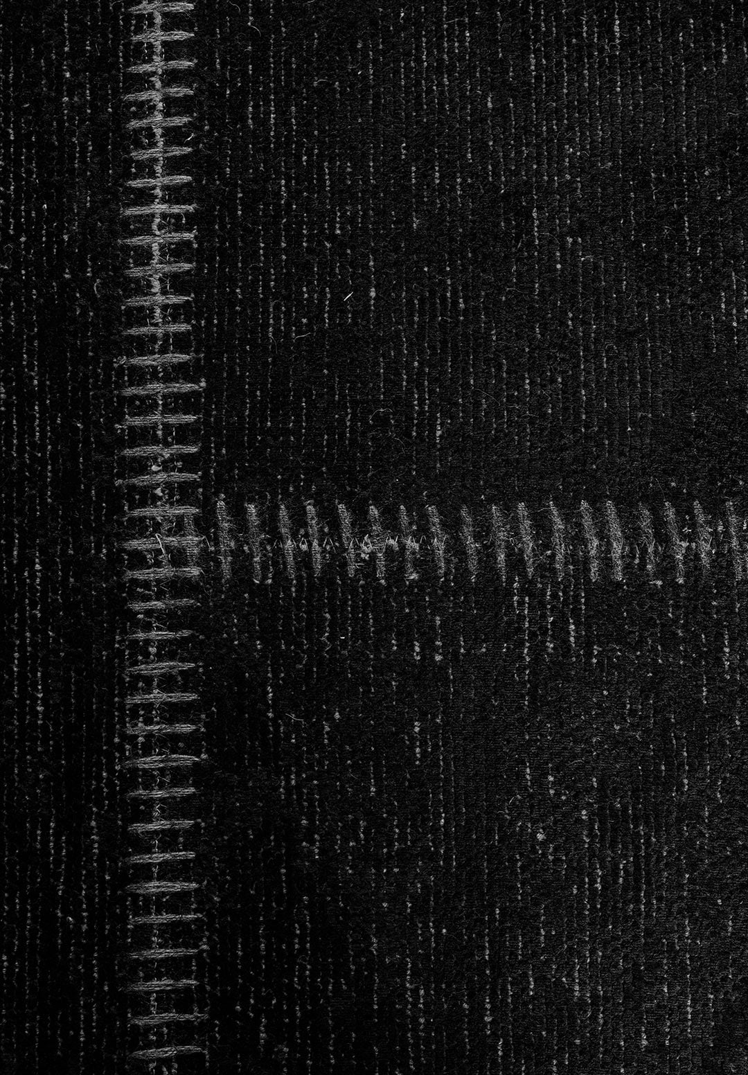 PATCH BLACK RUG - 5
