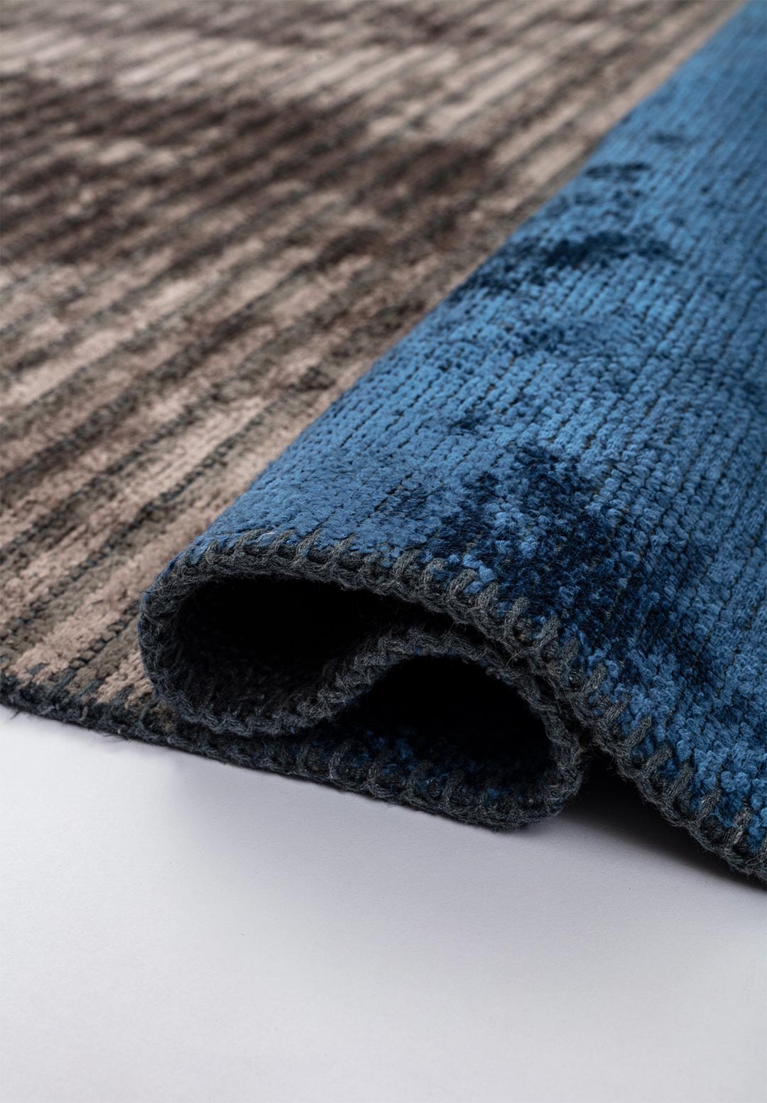 FRANKFURT CHARCOAL - NAVY BLUE - GREY RUG - 2