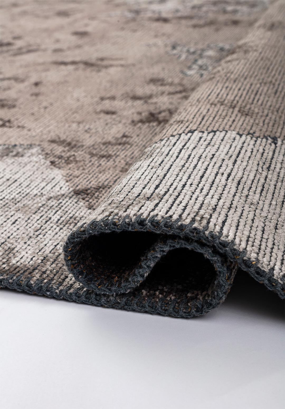 LAGUNA LIGHT GREY - MUSTARD - DARK GREY RUG - 2