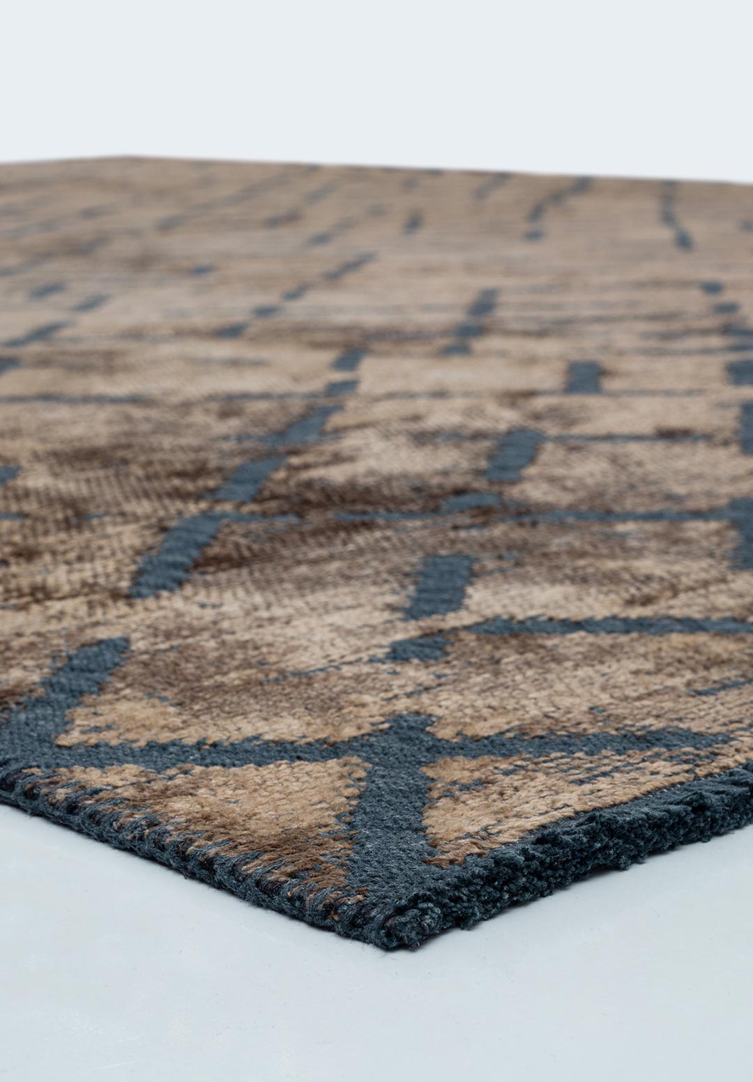 MYSTIQUE MINK RUG - 4