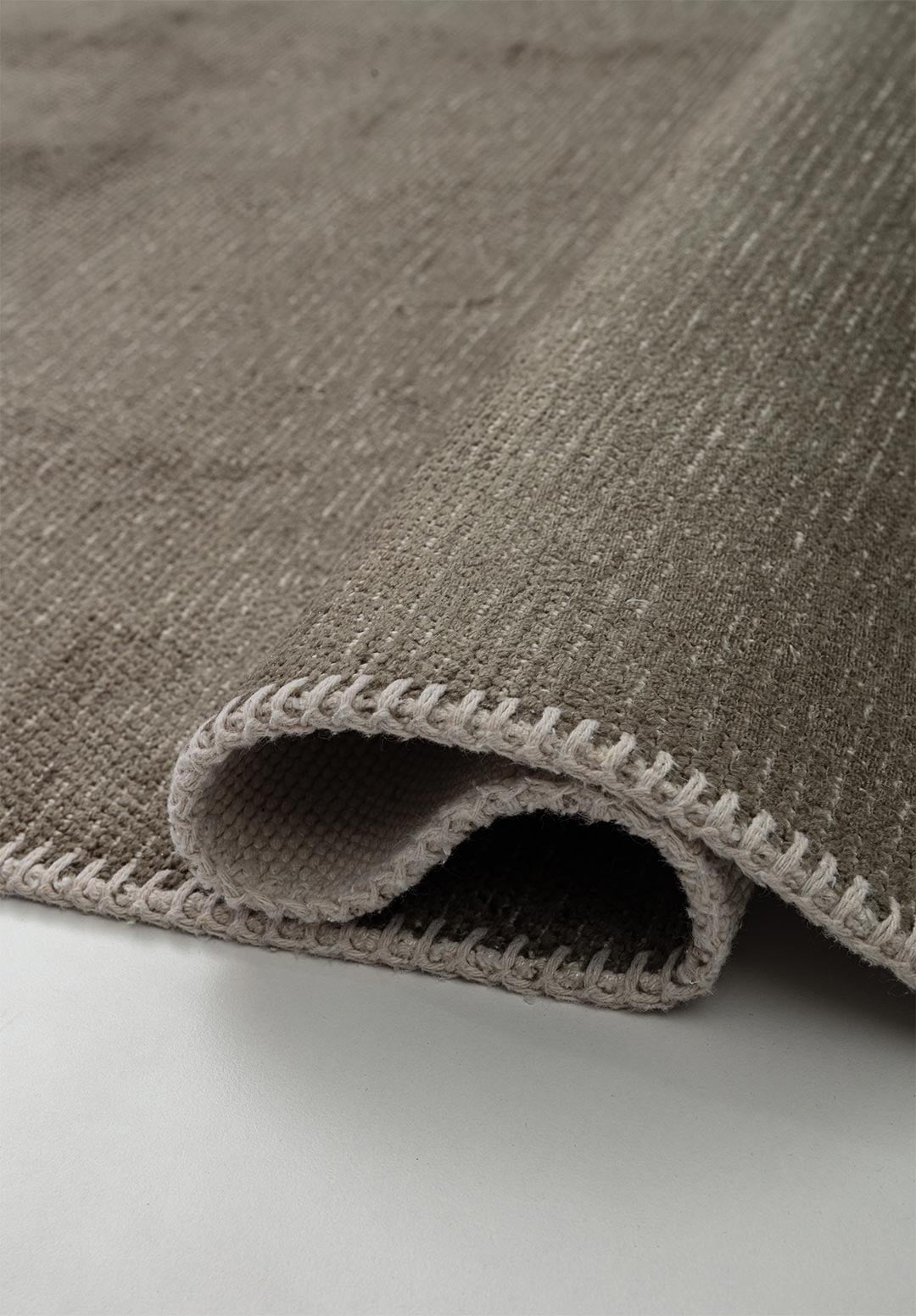 PEARL KHAKI RUG - 2