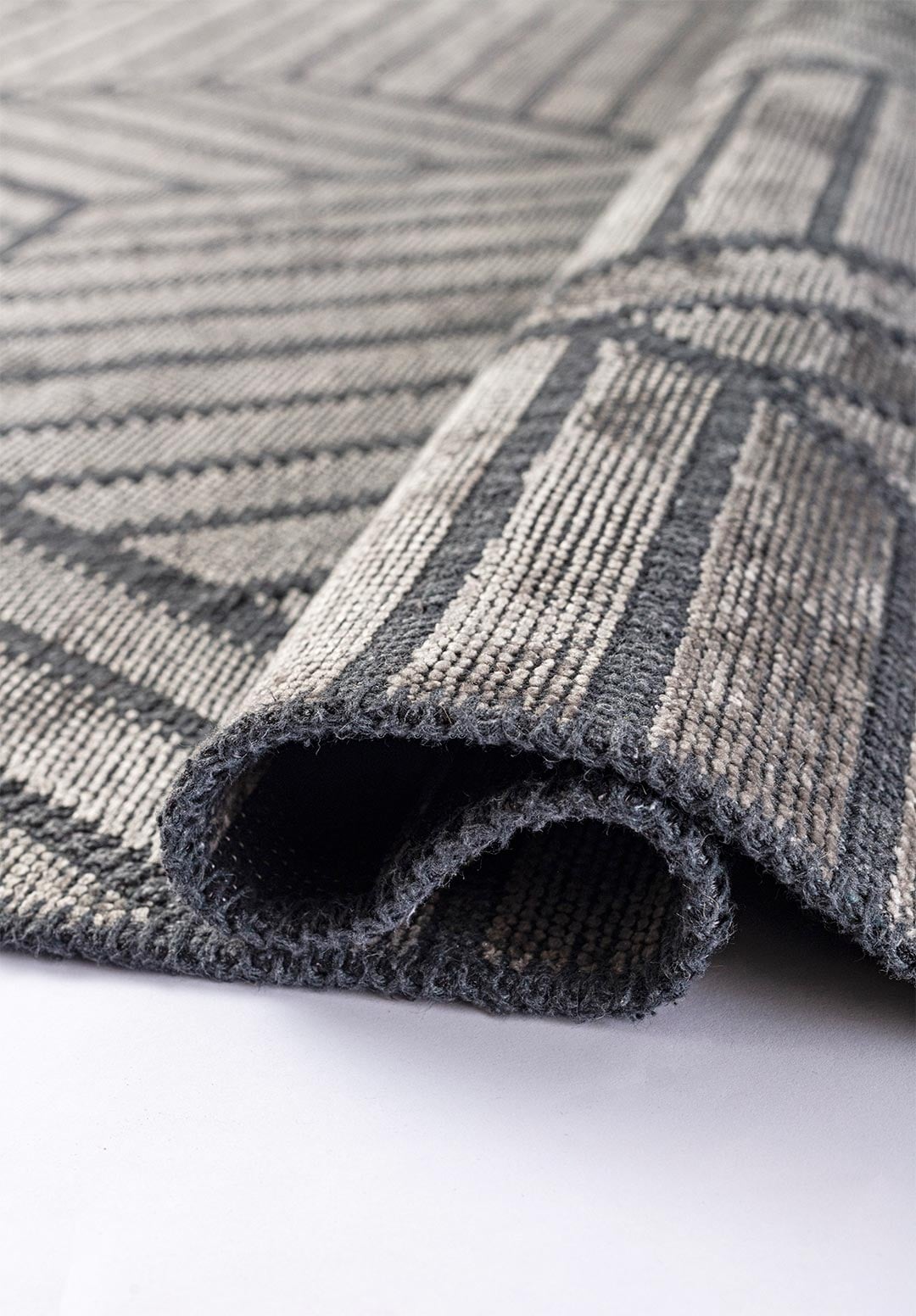 BERGAMO LIGHT GREY RUG - 2