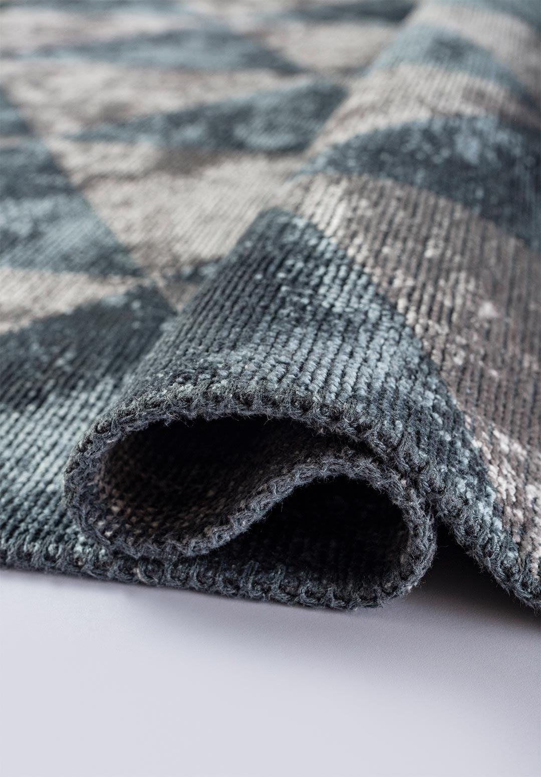 FERRARA BLUE - LIGHT GREY RUG - 2