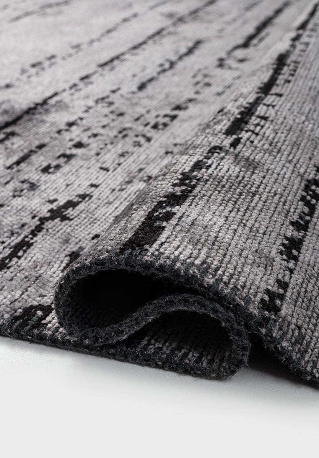 COMO LIGHT GREY - BLACK RUG - 2