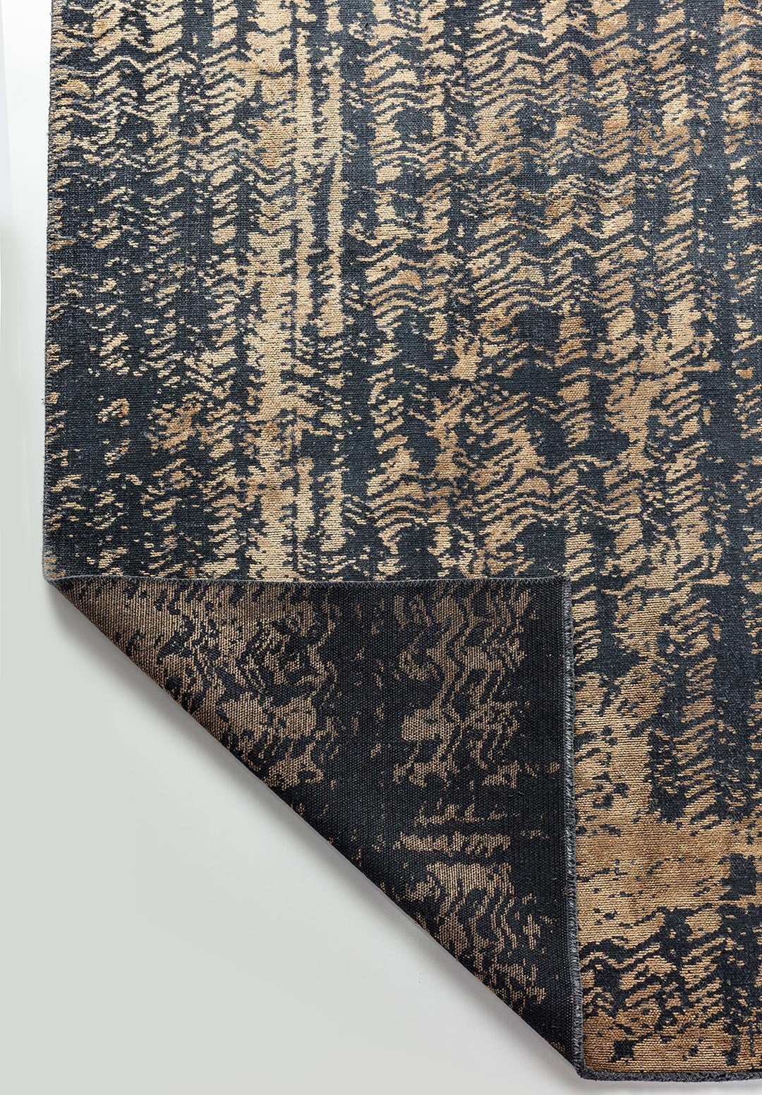 TERAMO MATTE BLACK - LIGHT BROWN RUG - 3