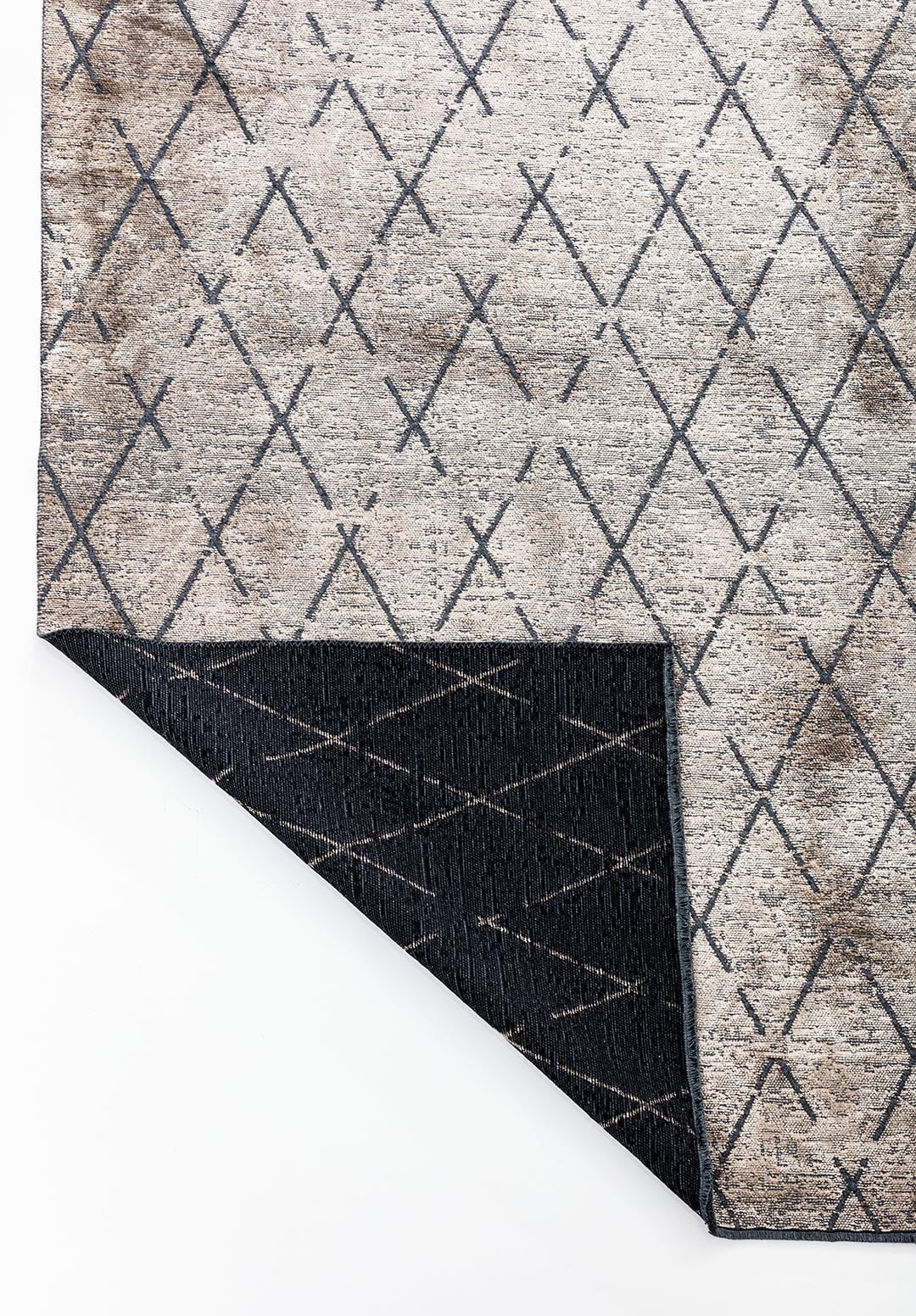 DIAMOND BEIGE RUG - 3