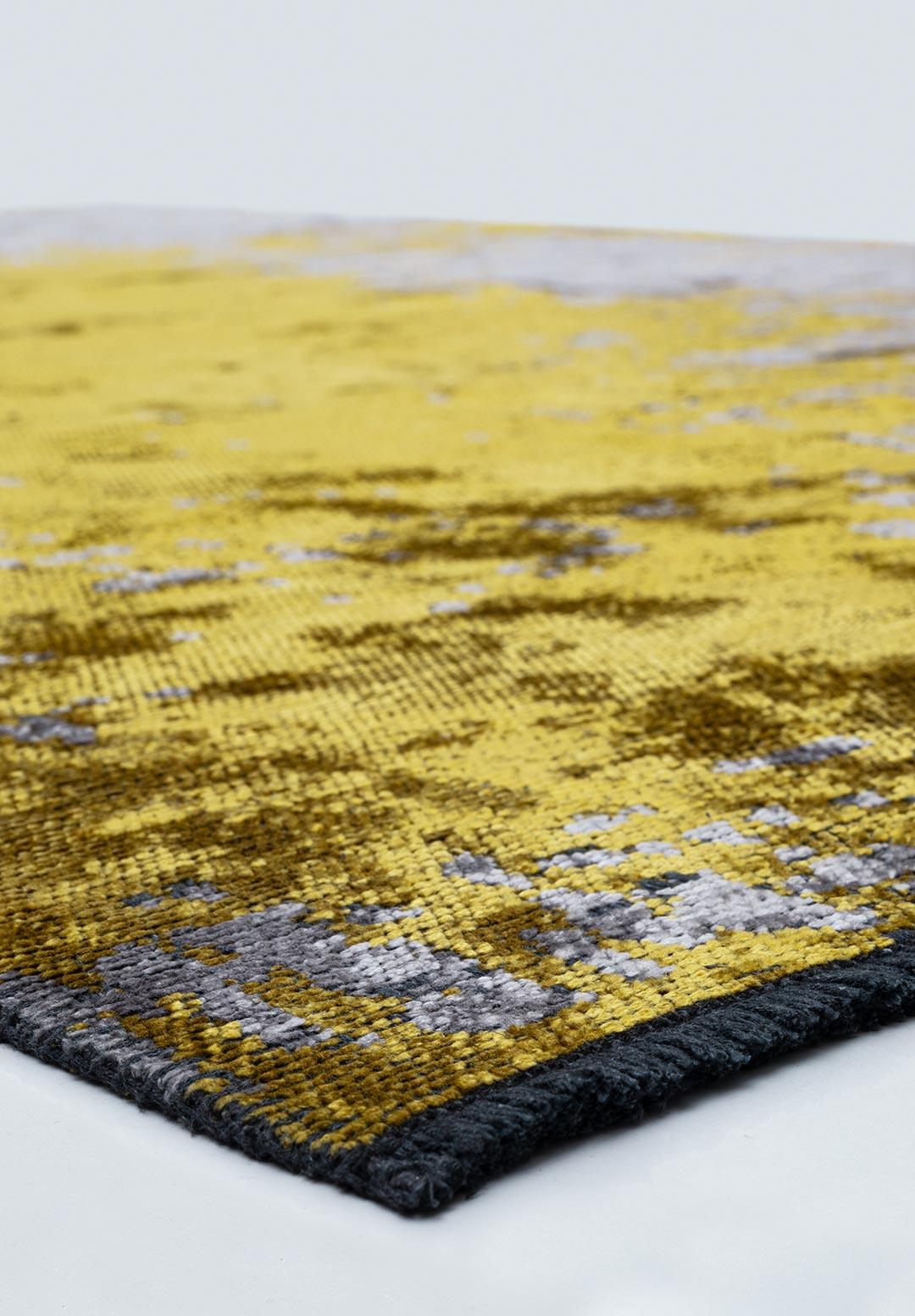 PAINT YELLOW - LIGHT GREY RUG - 4