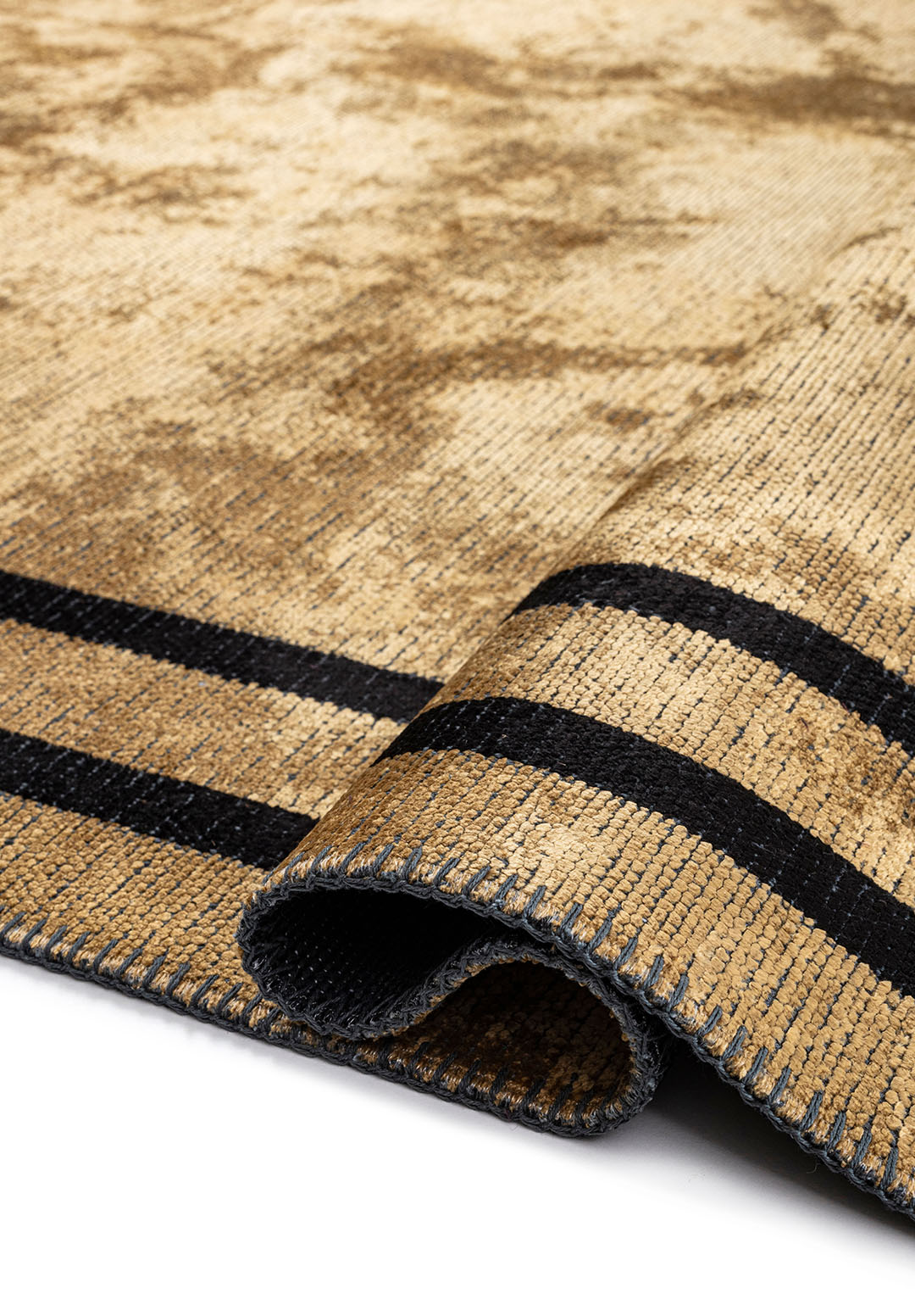 PARALLEL BORDER GOLD - BLACK RUG - 2