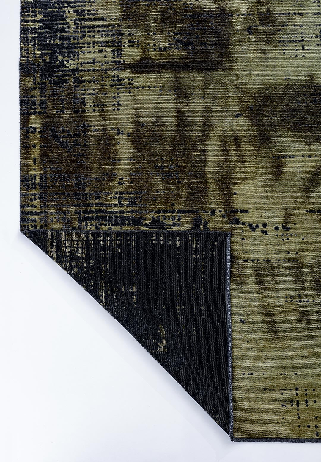 SPACE GREEN - MATTE BLACK RUG - 3