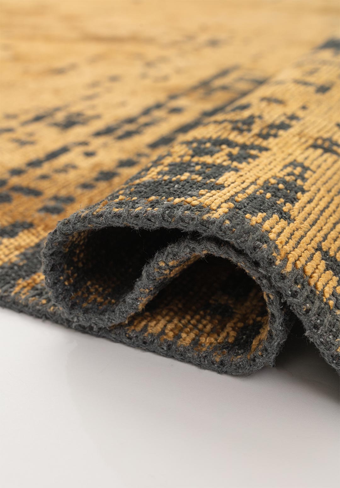 SPACE MUSTARD - MATTE BLACK RUG - 2