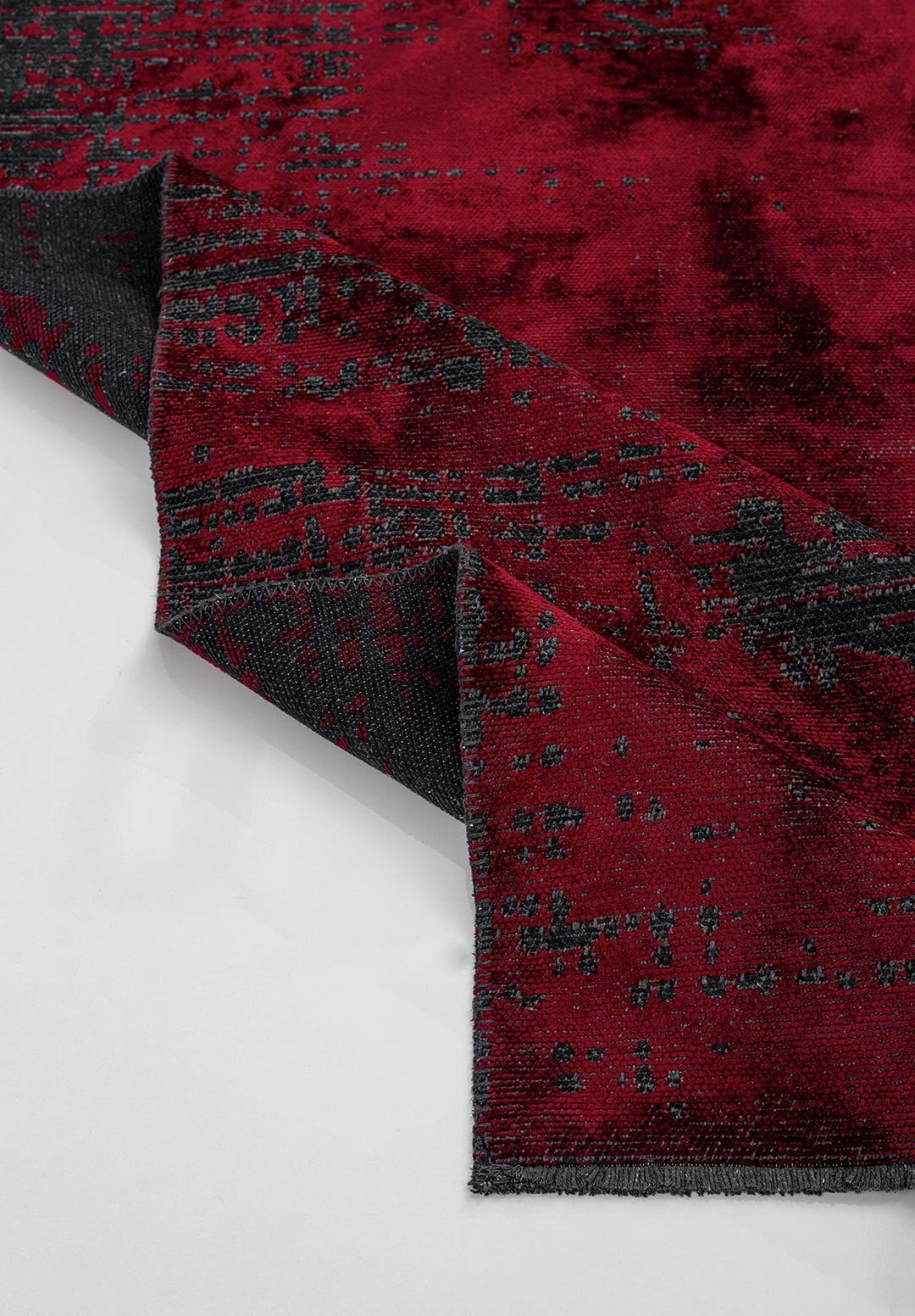 SPACE RED - MATTE BLACK RUG - 4