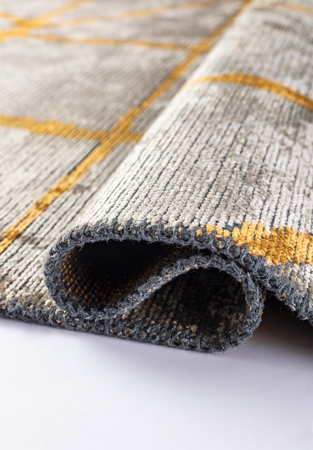 GRID BEIGE - MUSTARD RUG - 2