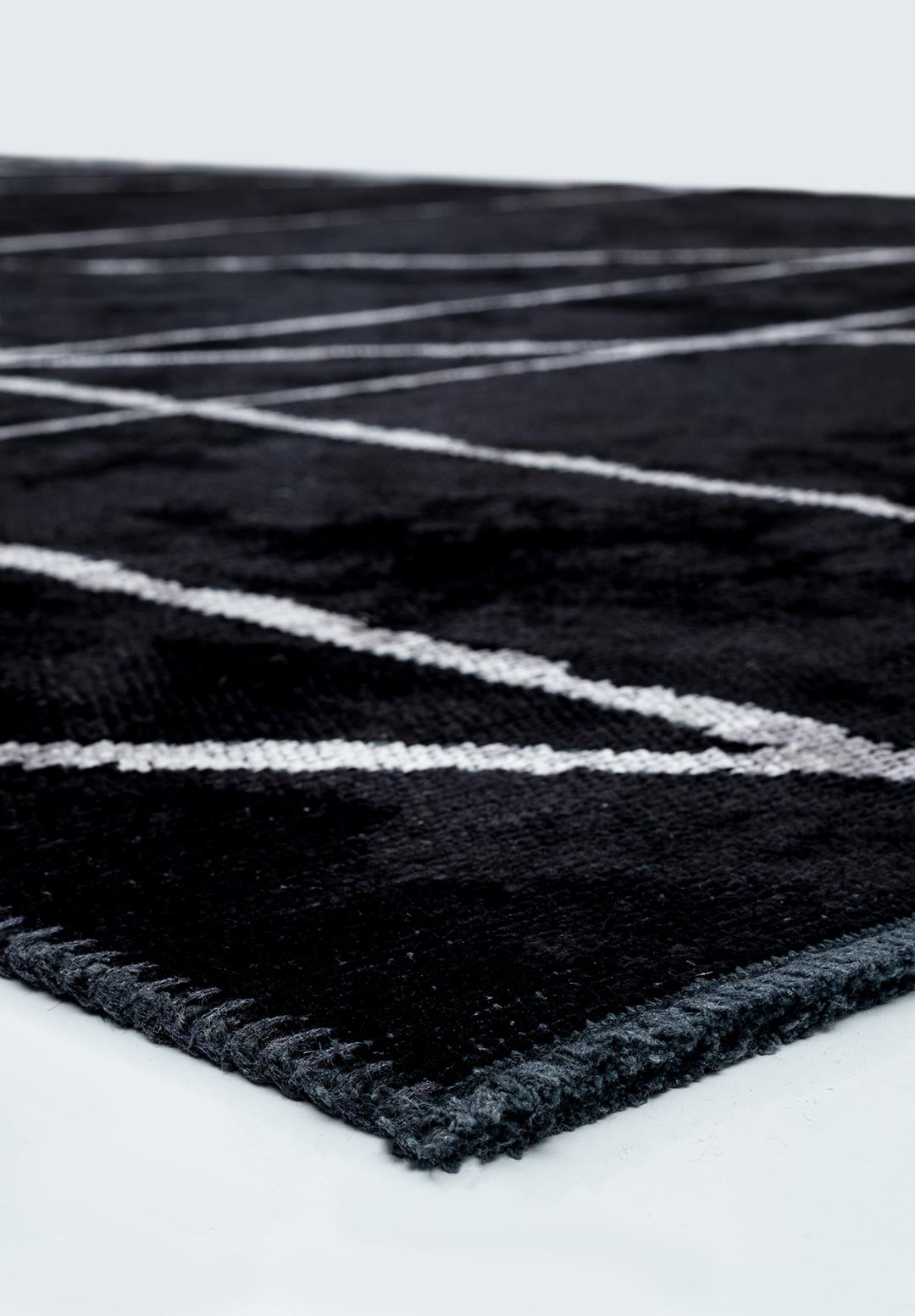 GRID BLACK - LIGHT GREY RUG - 4