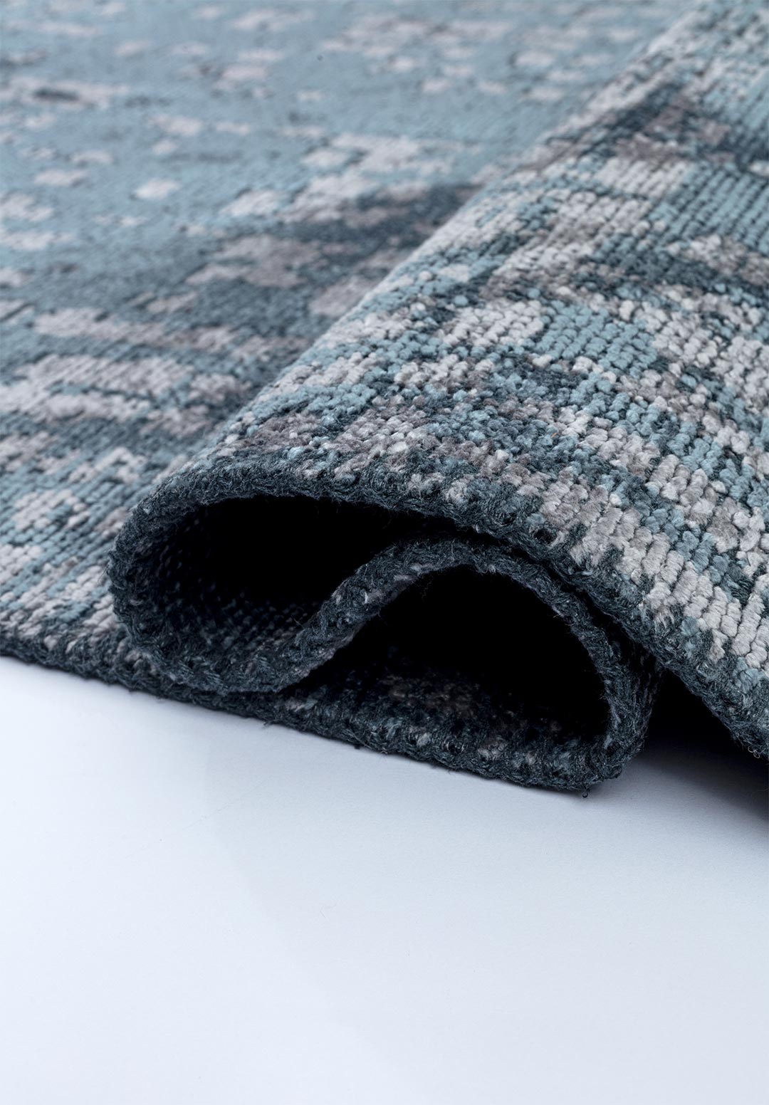 PIXEL BLUE - LIGHT GREY RUG - 2