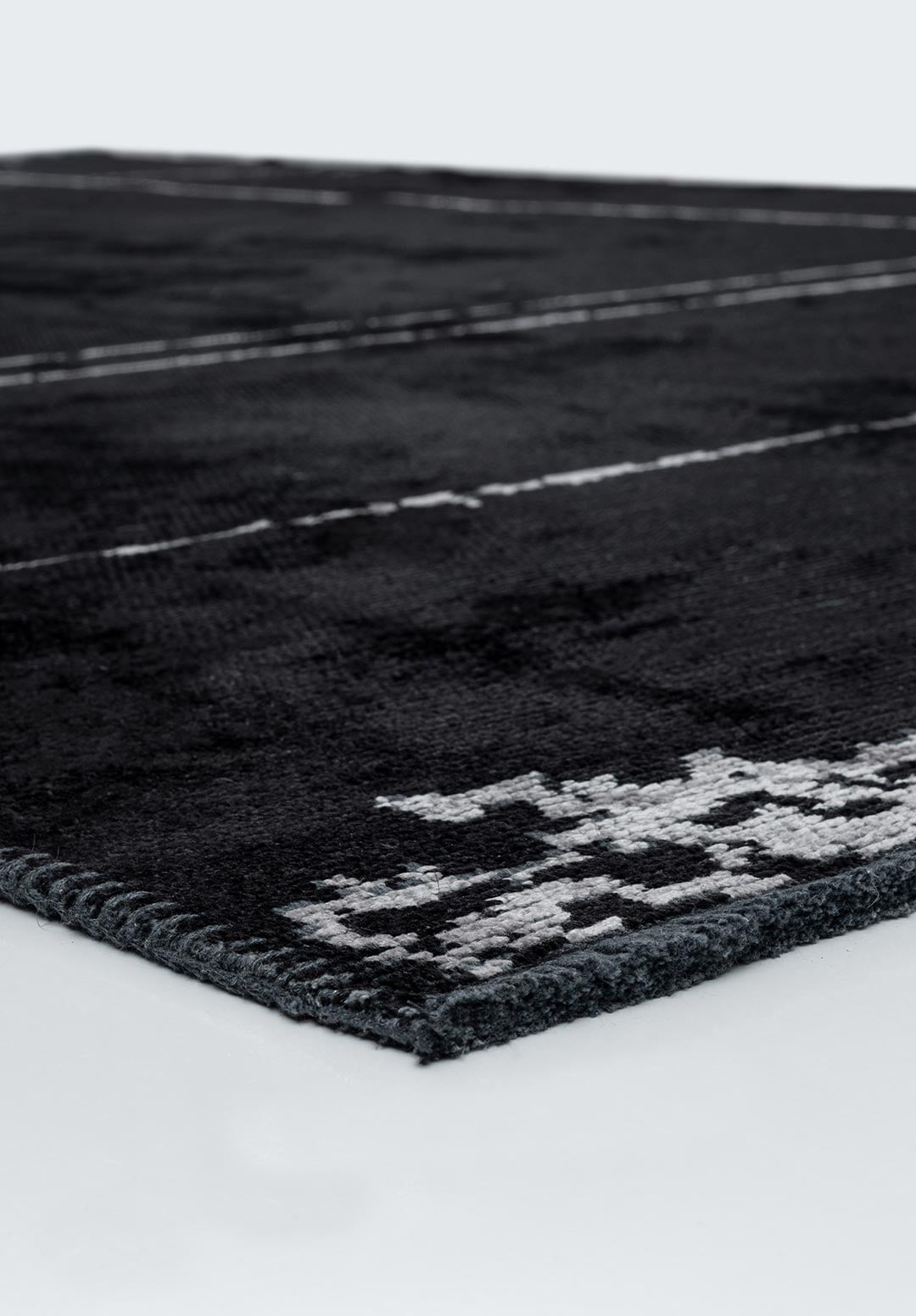 BARBER LIGHT GREY - BLACK RUG - 4