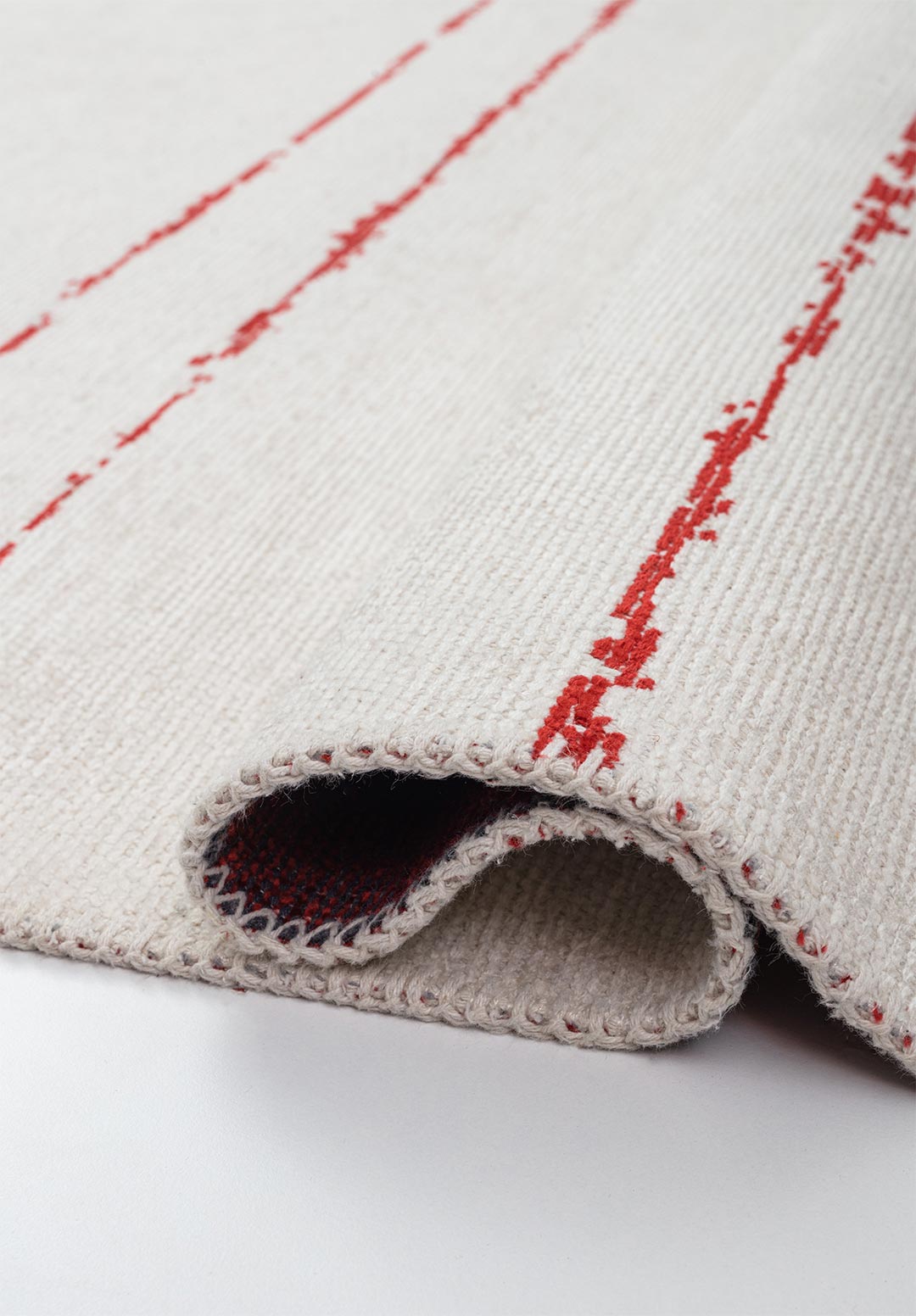 BARBER RED - ECRU RUG - 2