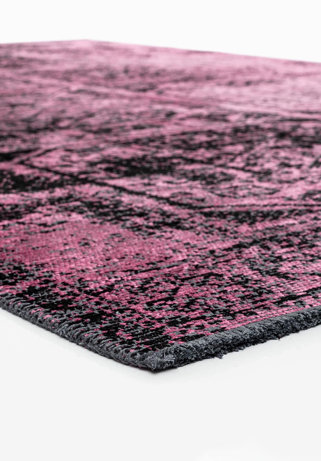 TILE BLACK - PINK RUG - 4