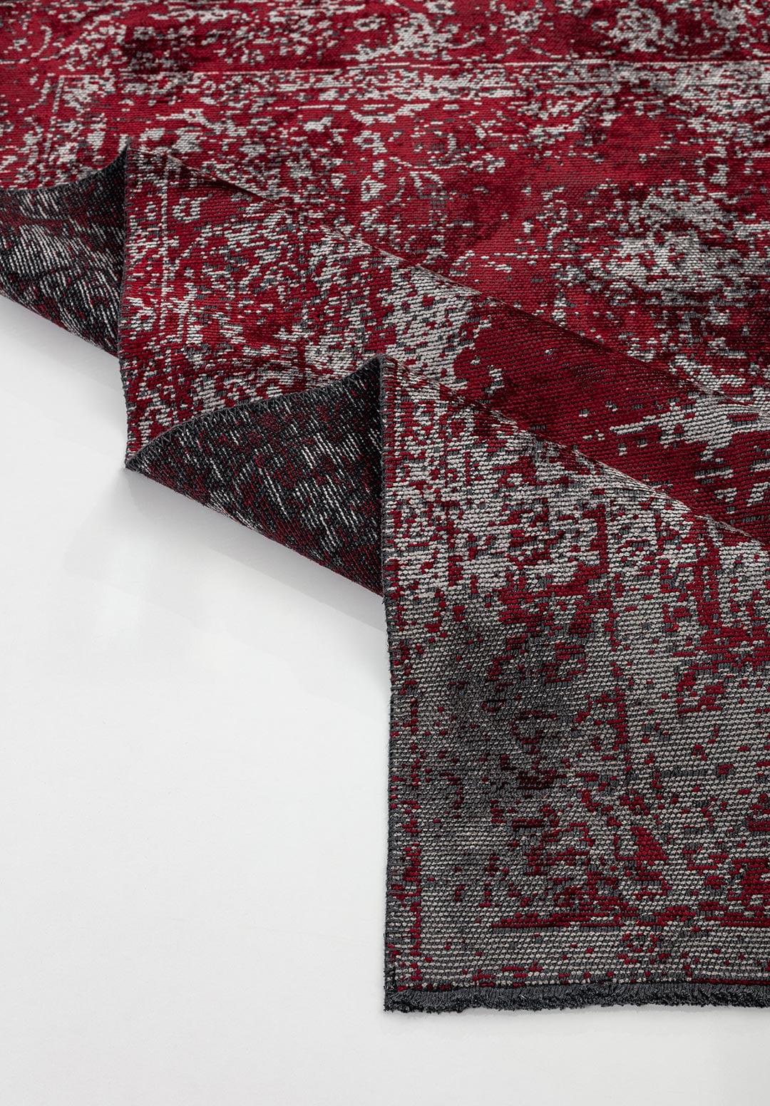 MEDALLION GREY - RED RUG - 4