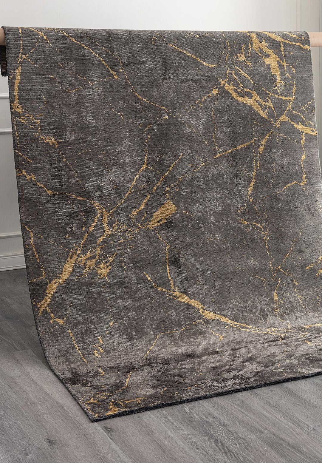 FRACTURE GOLD - ANTHRACITE RUG - 6