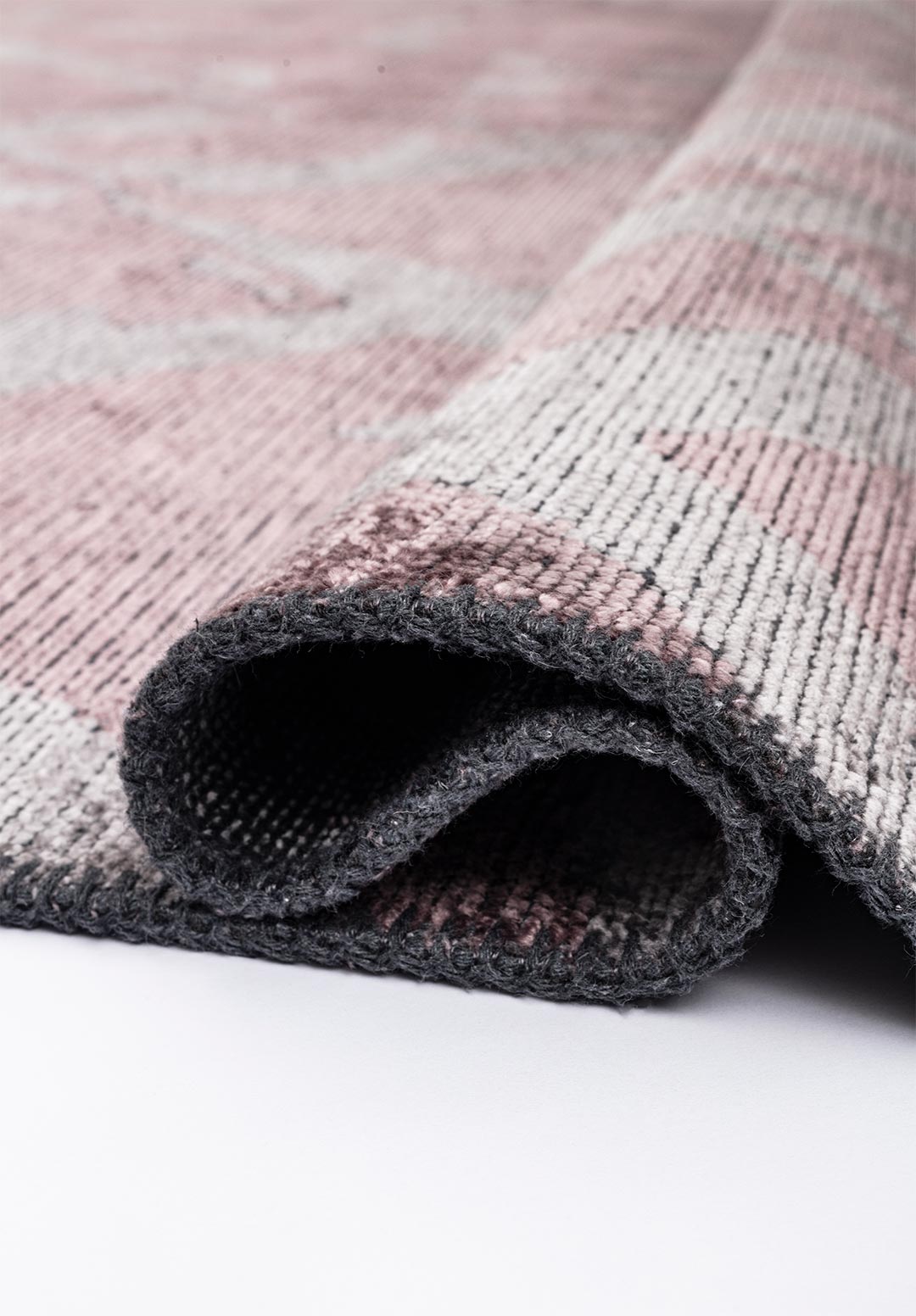 FADE LIGHT GREY - DAMSON RUG - 2