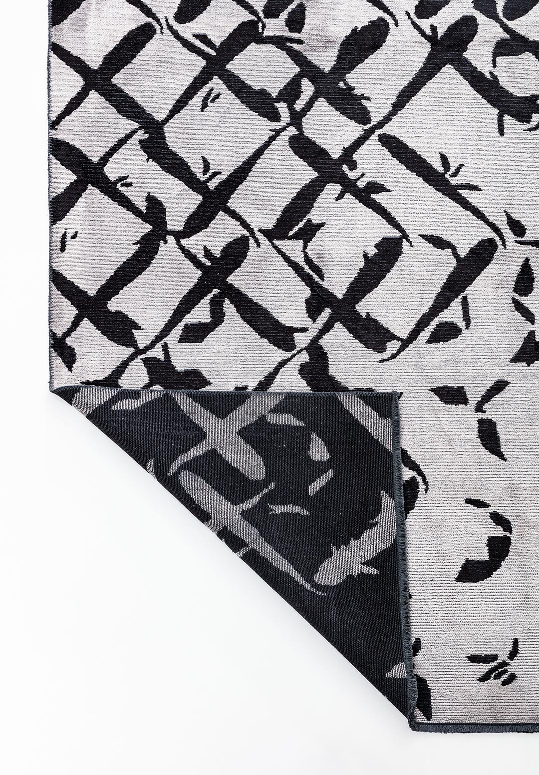 FADE BLACK - LIGHT GREY RUG - 3