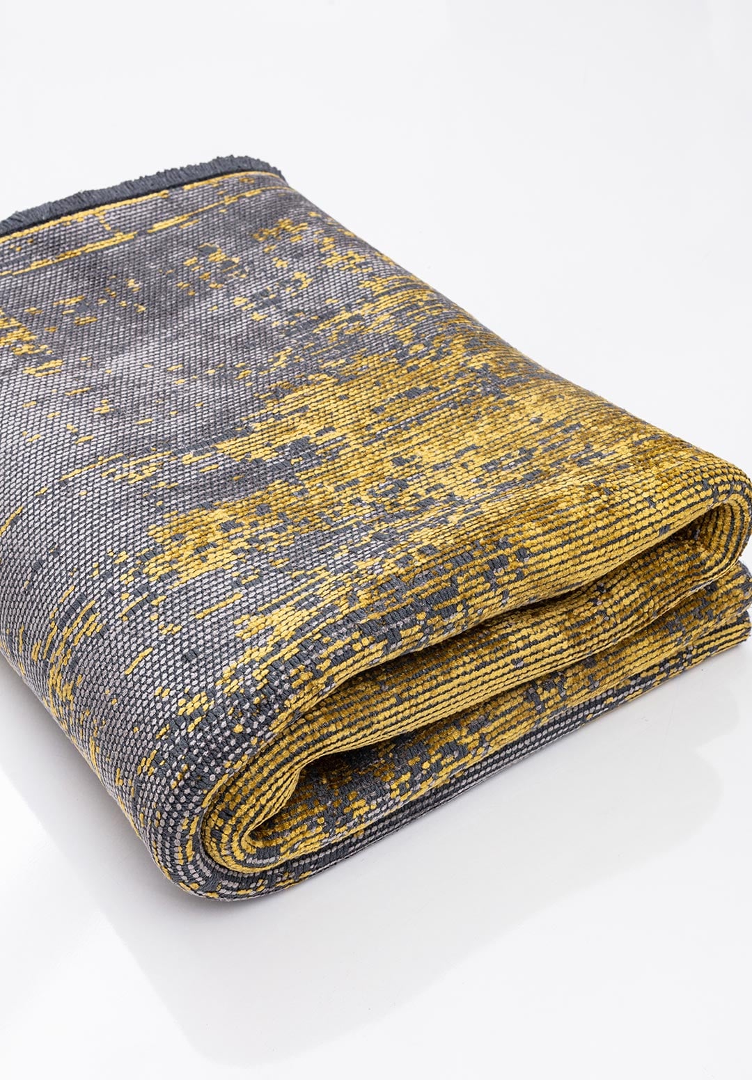 SURFACE GREY - YELLOW RUG - 4