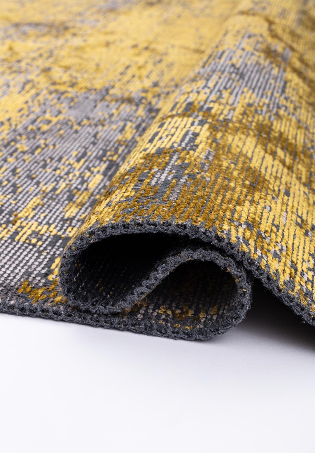 SURFACE GREY - YELLOW RUG - 2