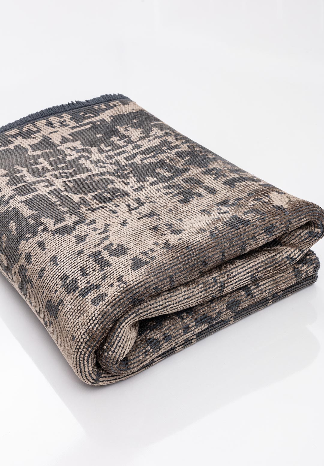 SPARK ANTHRACITE - NOUGAT RUG - 4