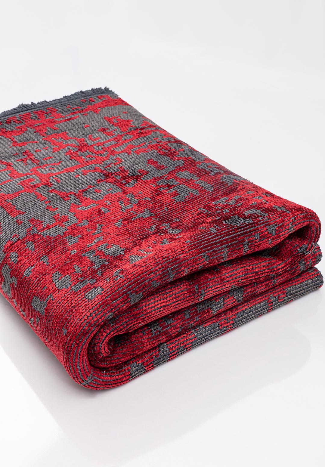 SPARK ANTHRACITE - RED RUG - 4
