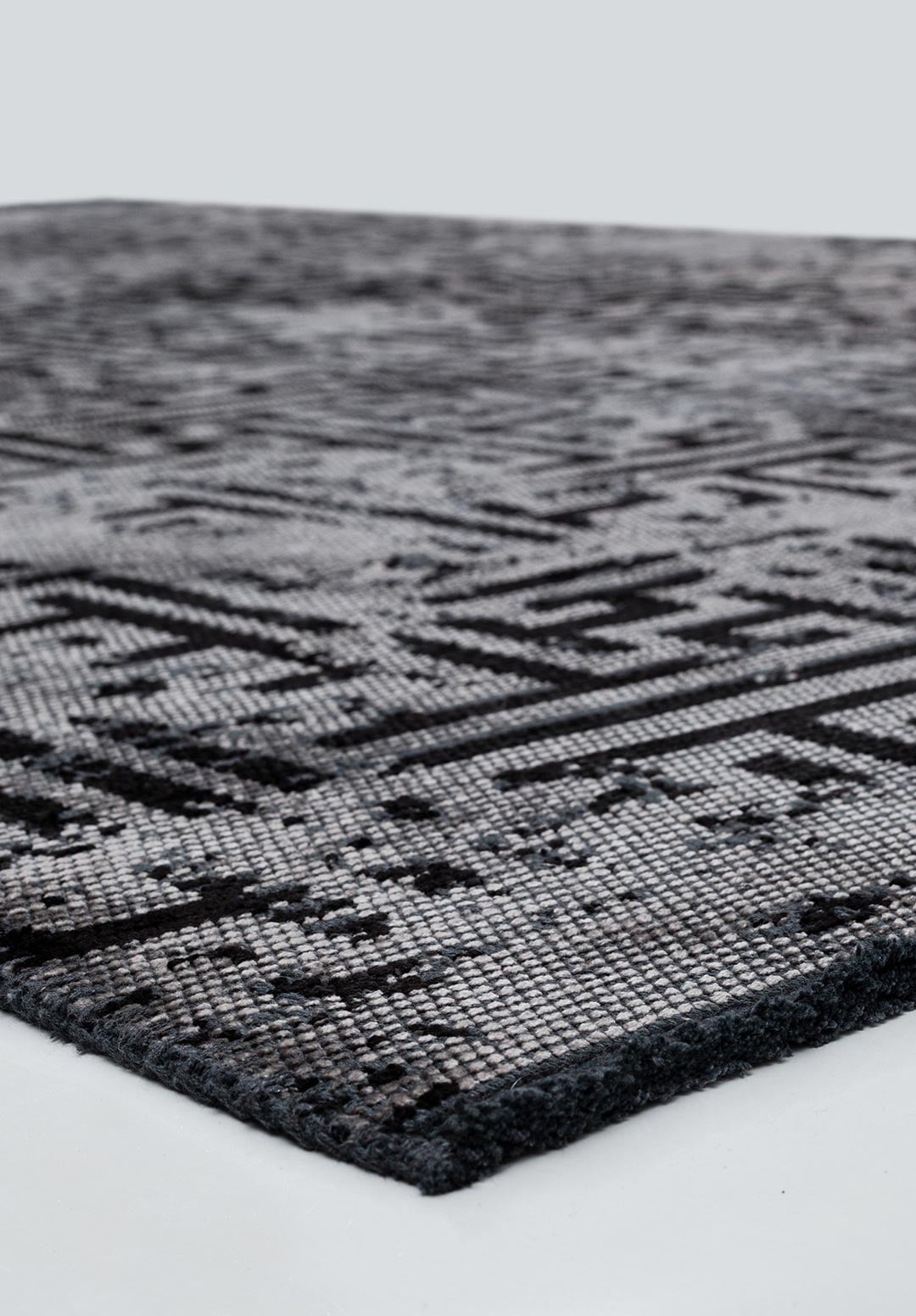 LABYRINTH GREY - BLACK RUG - 4