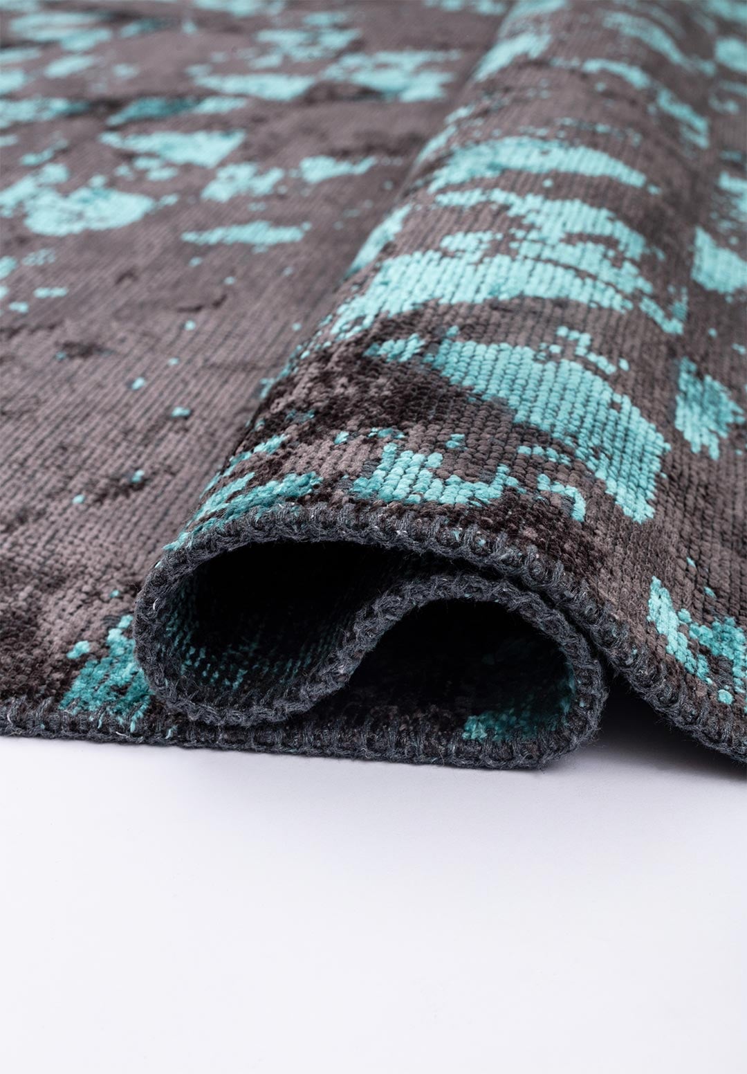 TRIANGLE CHARCOAL - TURQUOISE RUG - 2