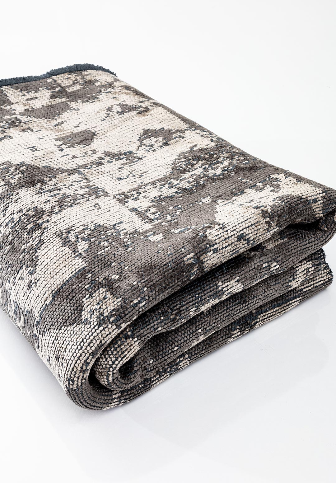 TRIANGLE ANTHRACITE - BEIGE RUG - 4