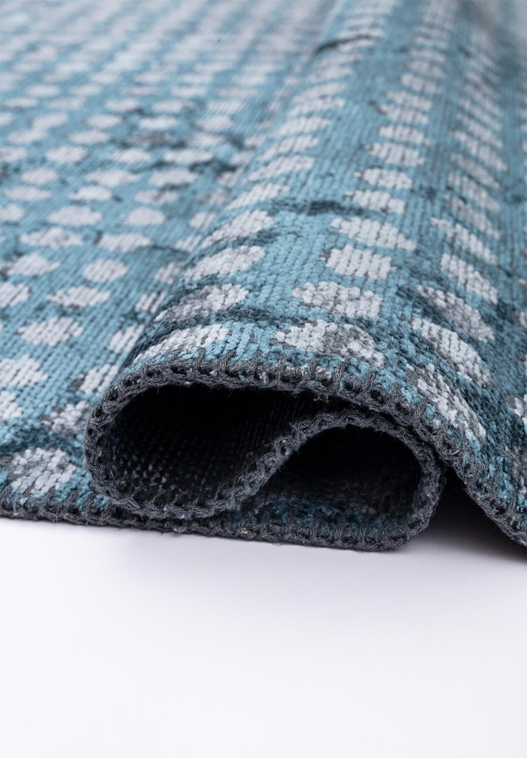 DOTS PETROL - BLUE RUG - 2