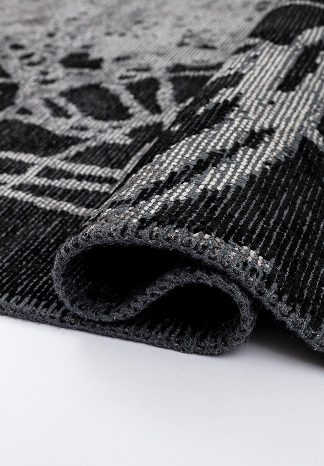 SPLASH BLACK - GREY RUG - 2