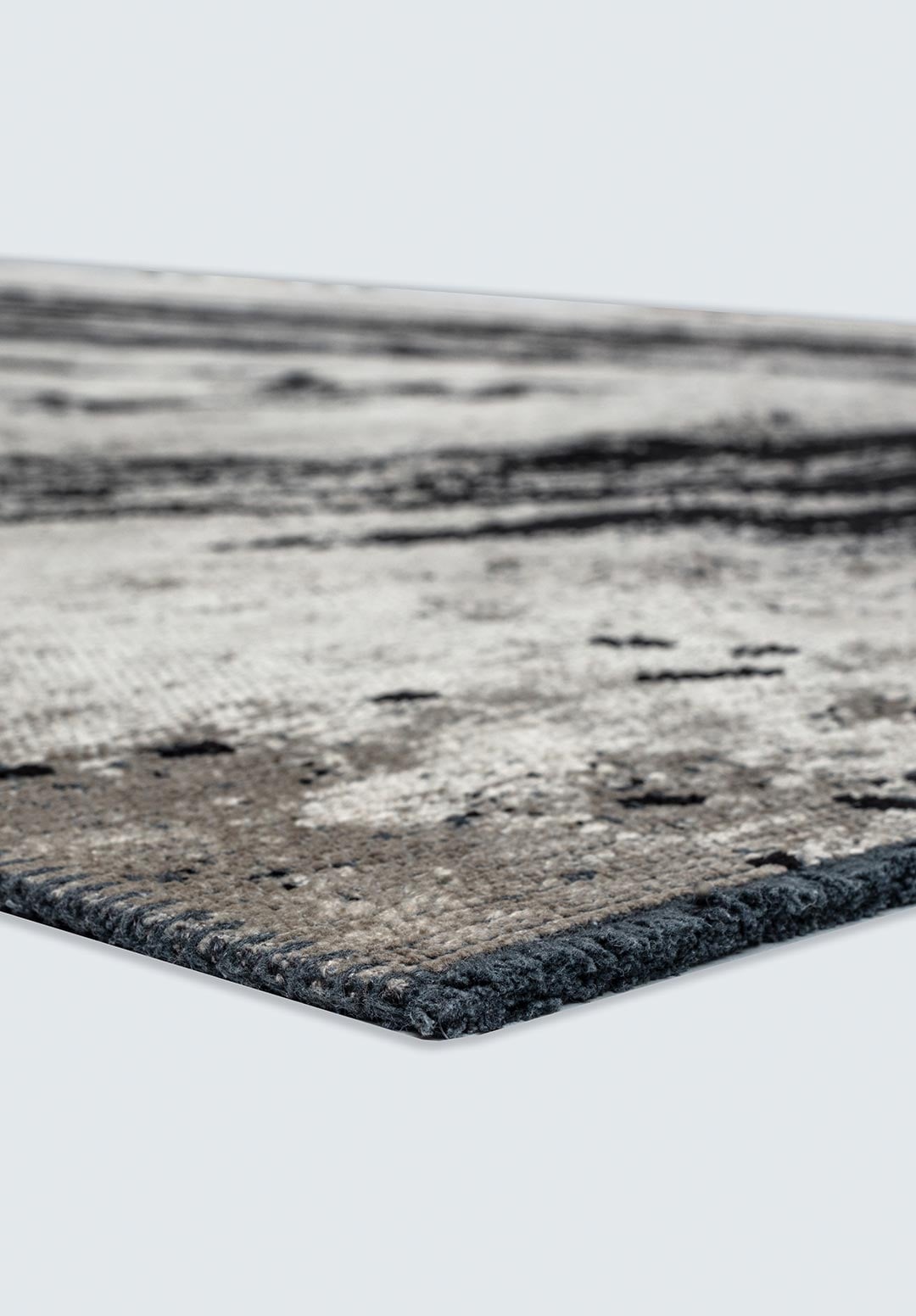 SMOKE BLACK - CREAM RUG - 4