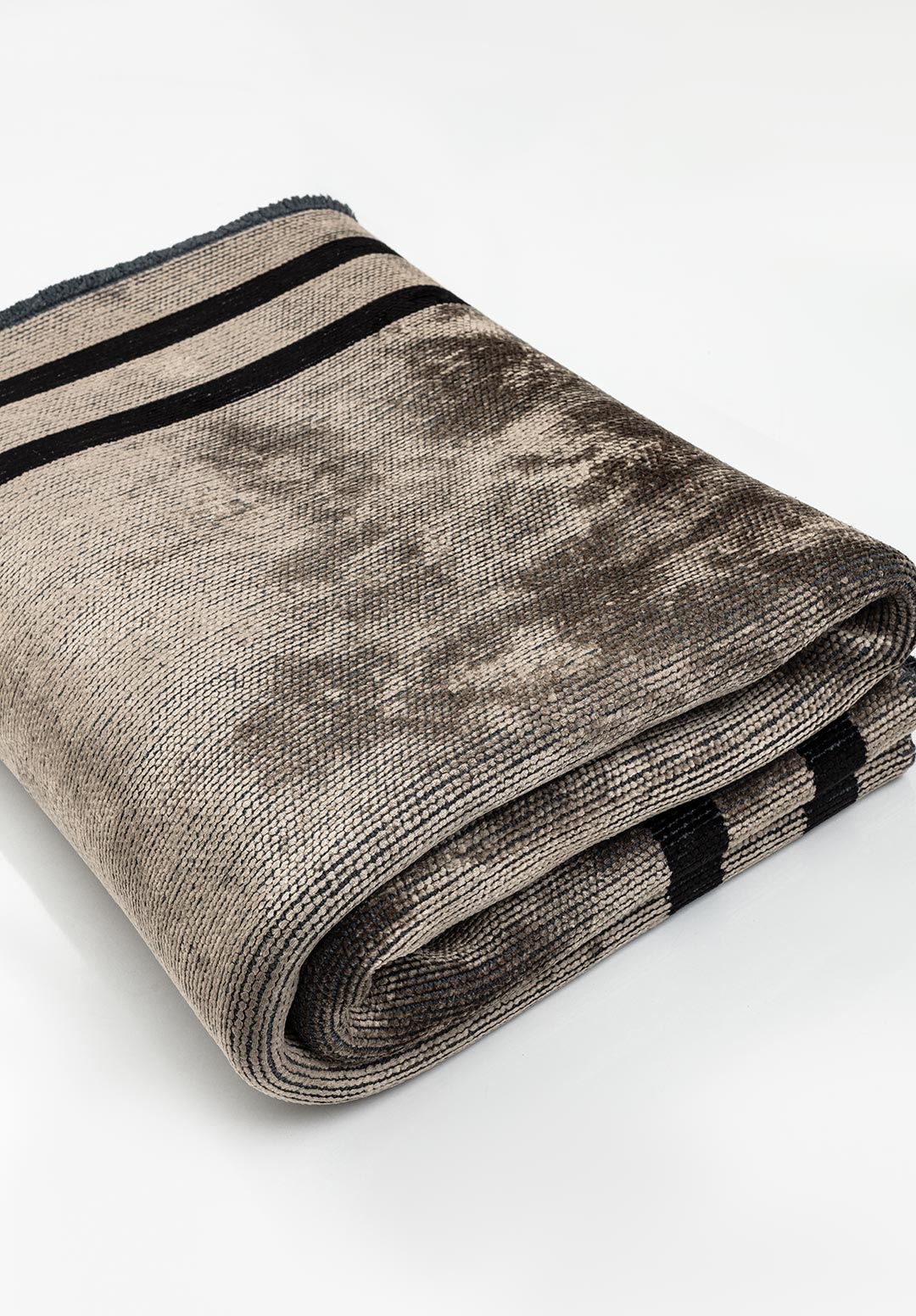 TWIST NOUGAT - BLACK RUG - 4
