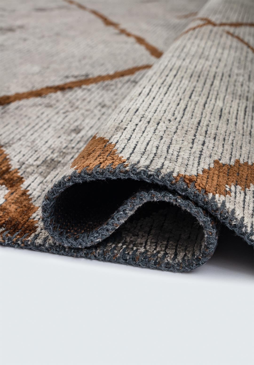 WAVE CACAO - CREAM RUG - 2