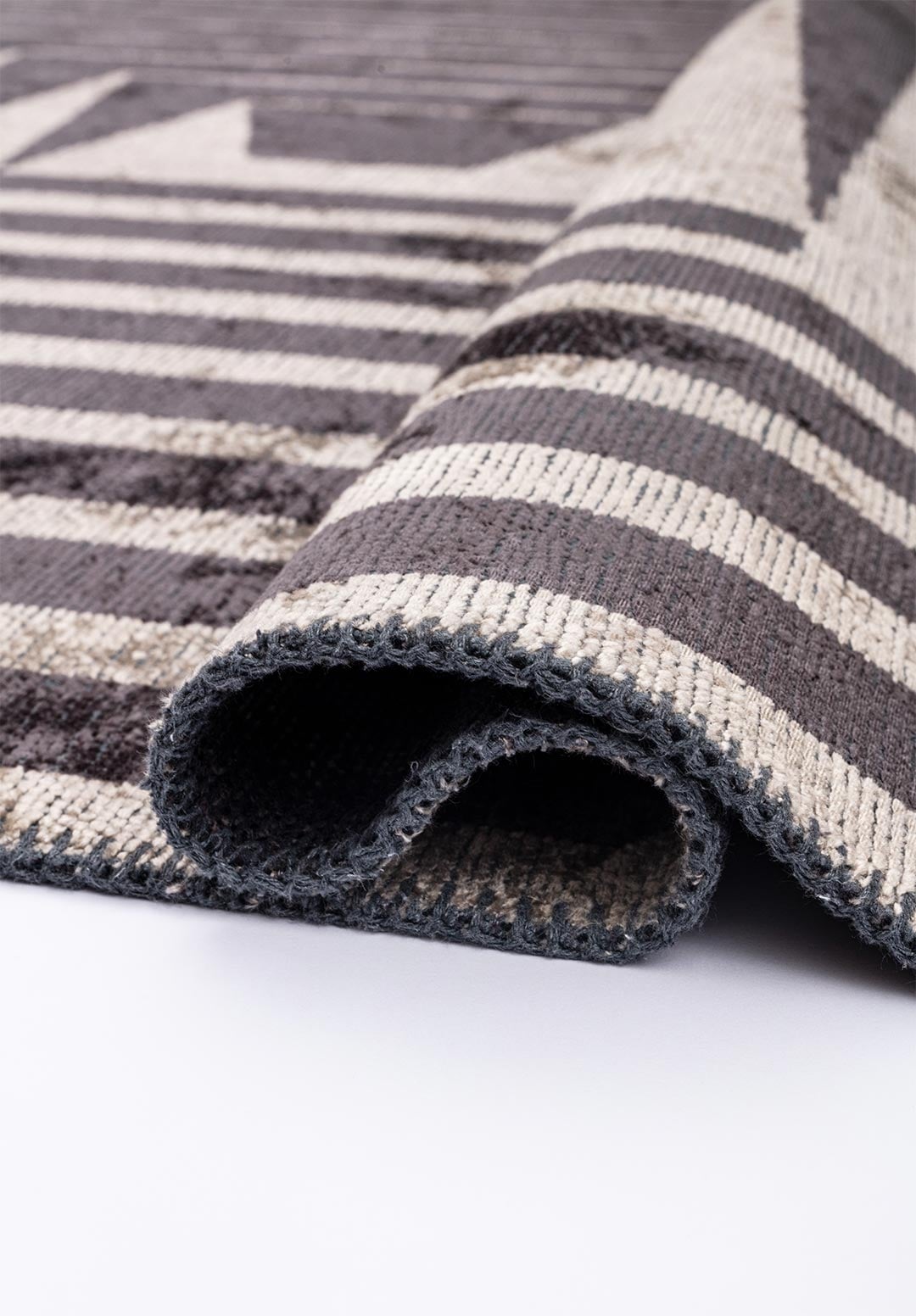 CUBIC CHARCOAL - BEIGE RUG - 2