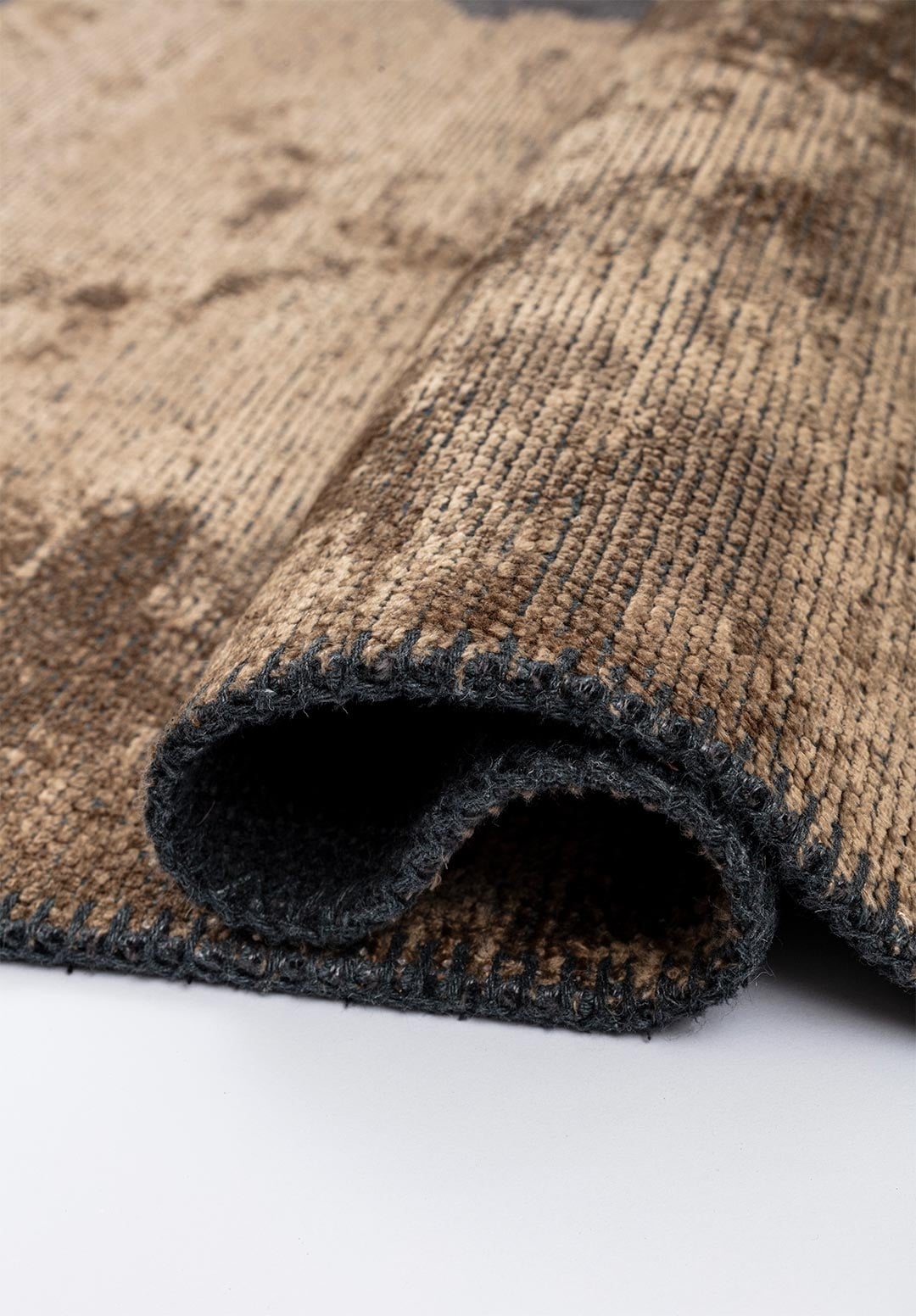 COAST CHARCOAL - MINK RUG - 2
