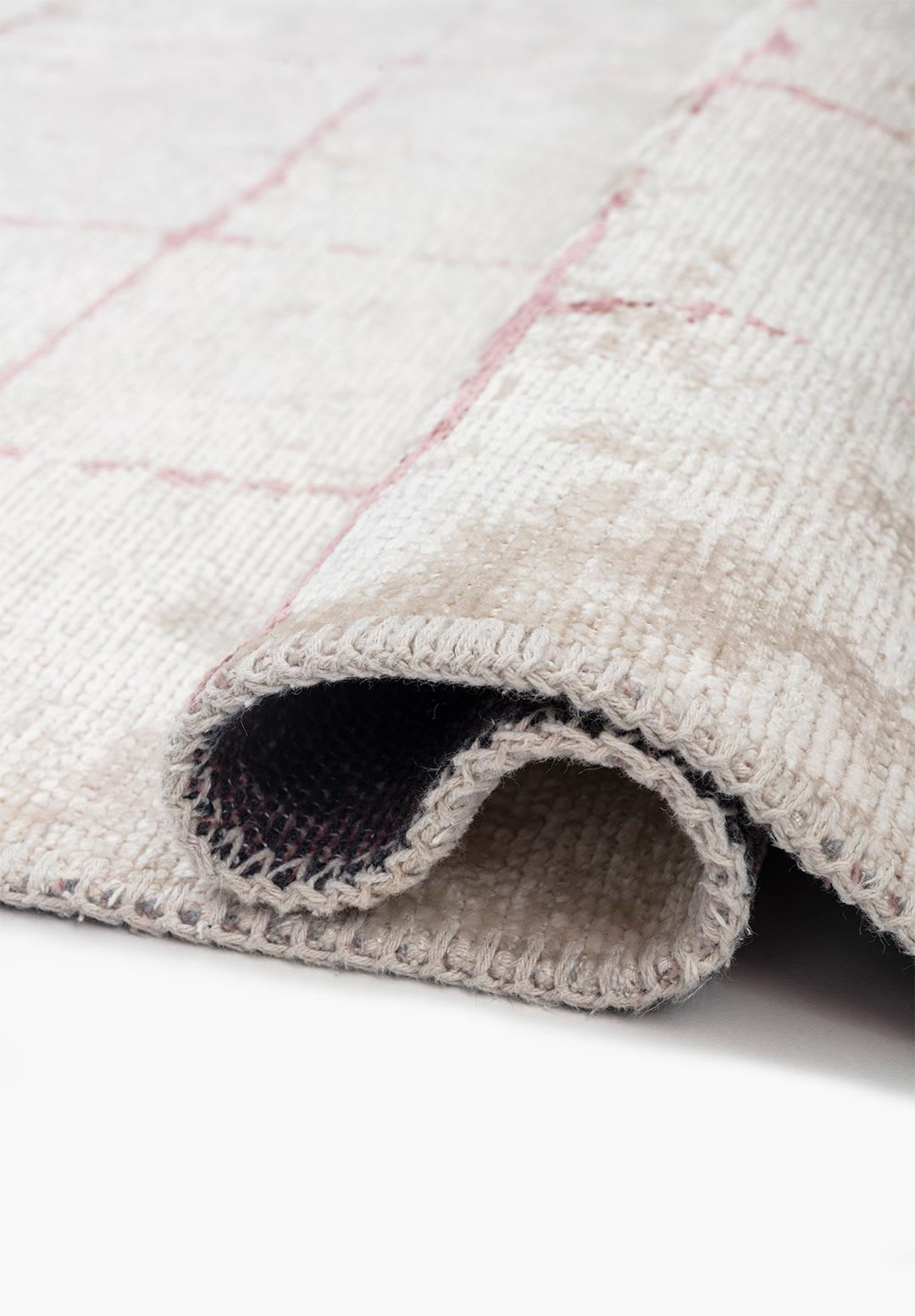SCRATCH DAMSON - ECRU RUG - 2